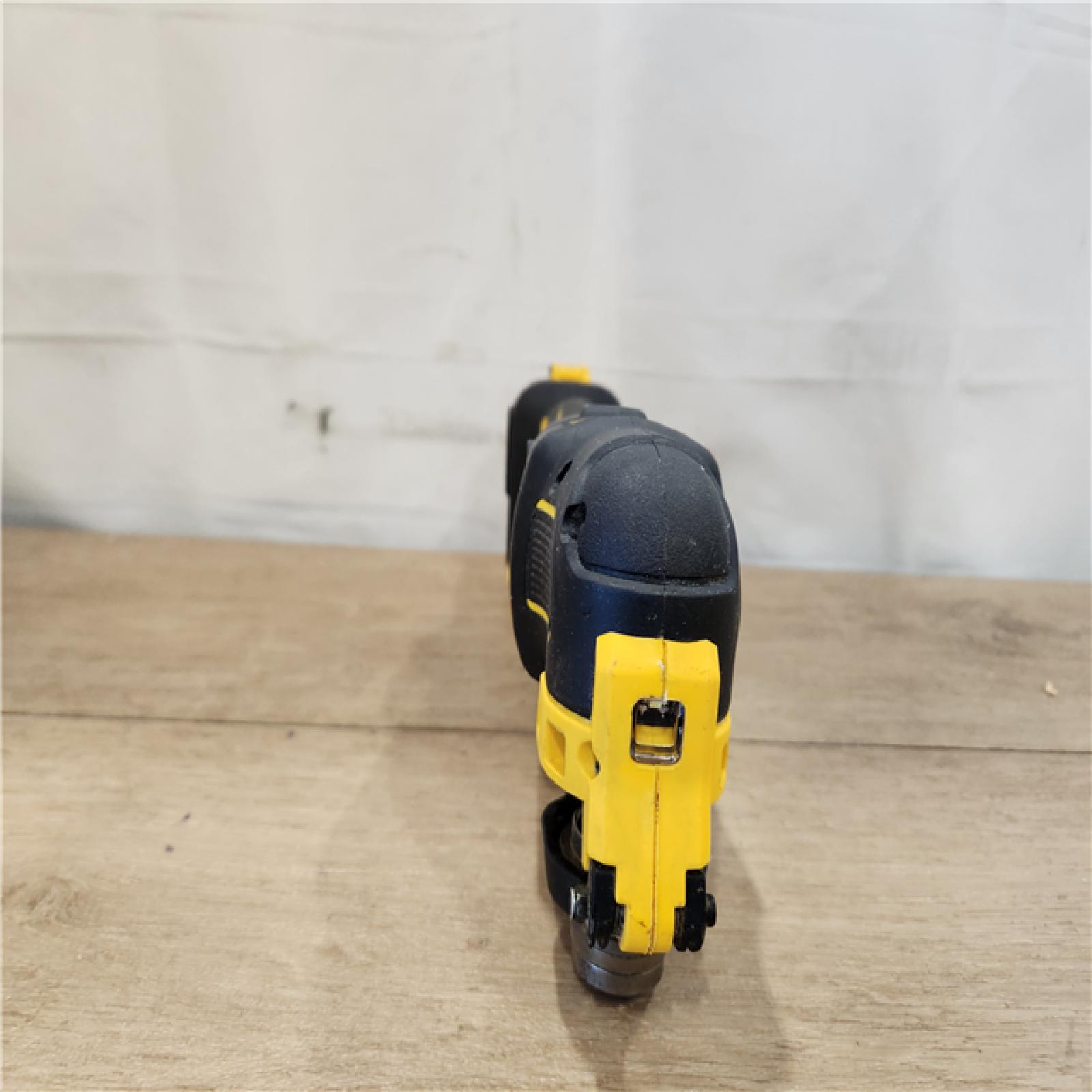 AS-IS- DEWALT ATOMIC 20V MAX Cordless Brushless Oscillating Multi Tool Kit