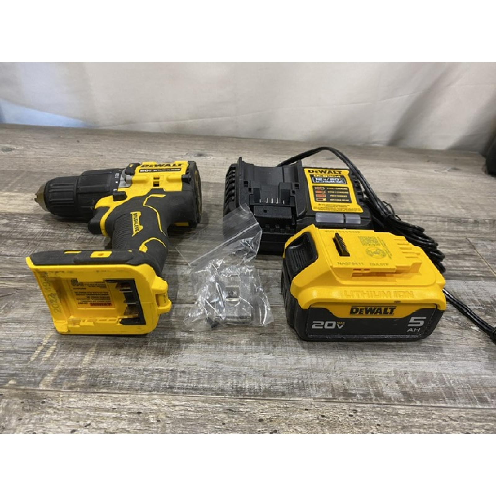 AS-IS DEWALT ATOMIC 20V Lithium-Ion Cordless 1/2 in. Hammer Drill Kit