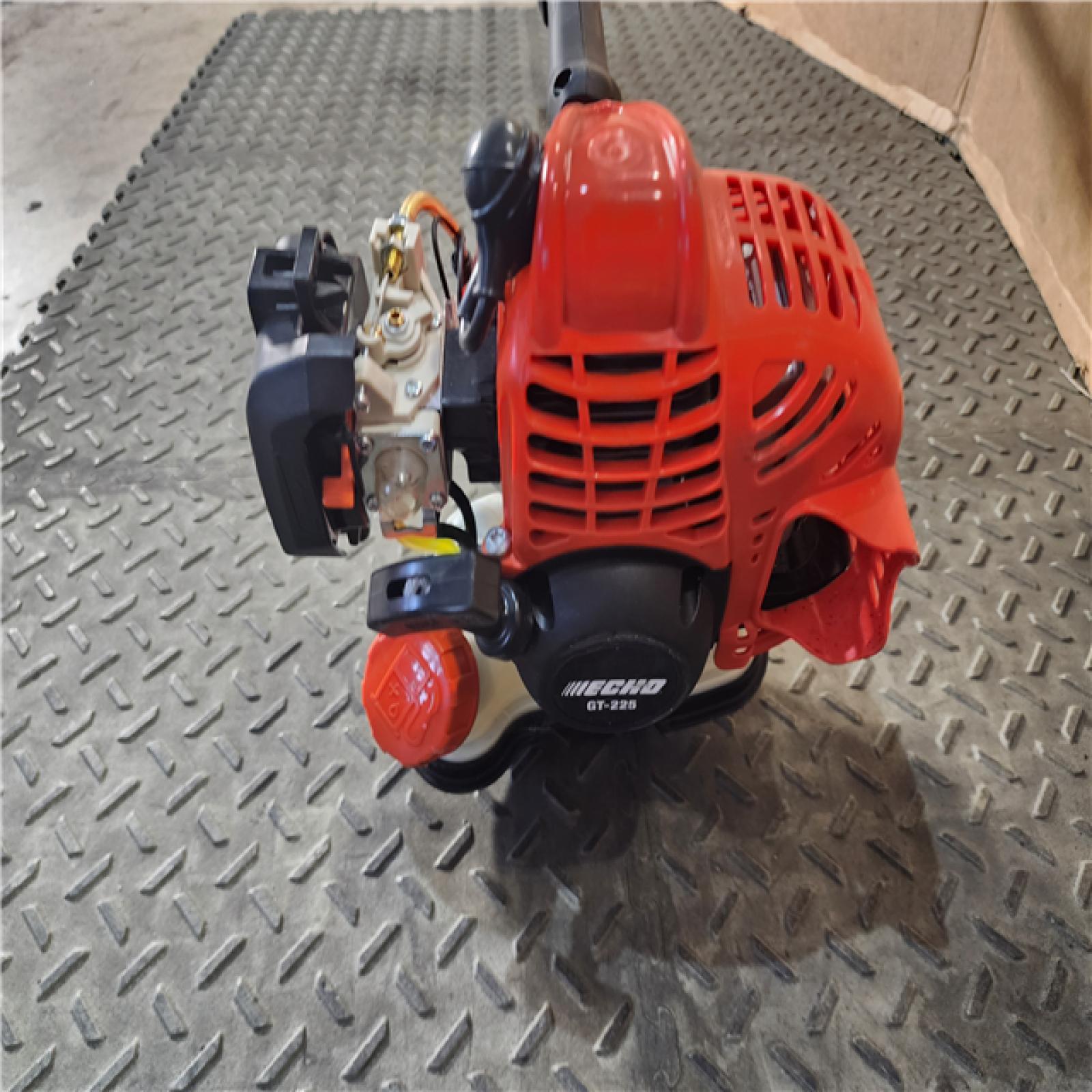 HOUSTON LOCATION - AS-IS Echo GT-225 21.2cc 2 Stroke Lightweight Durable Gas Curved Shaft String Trimmer