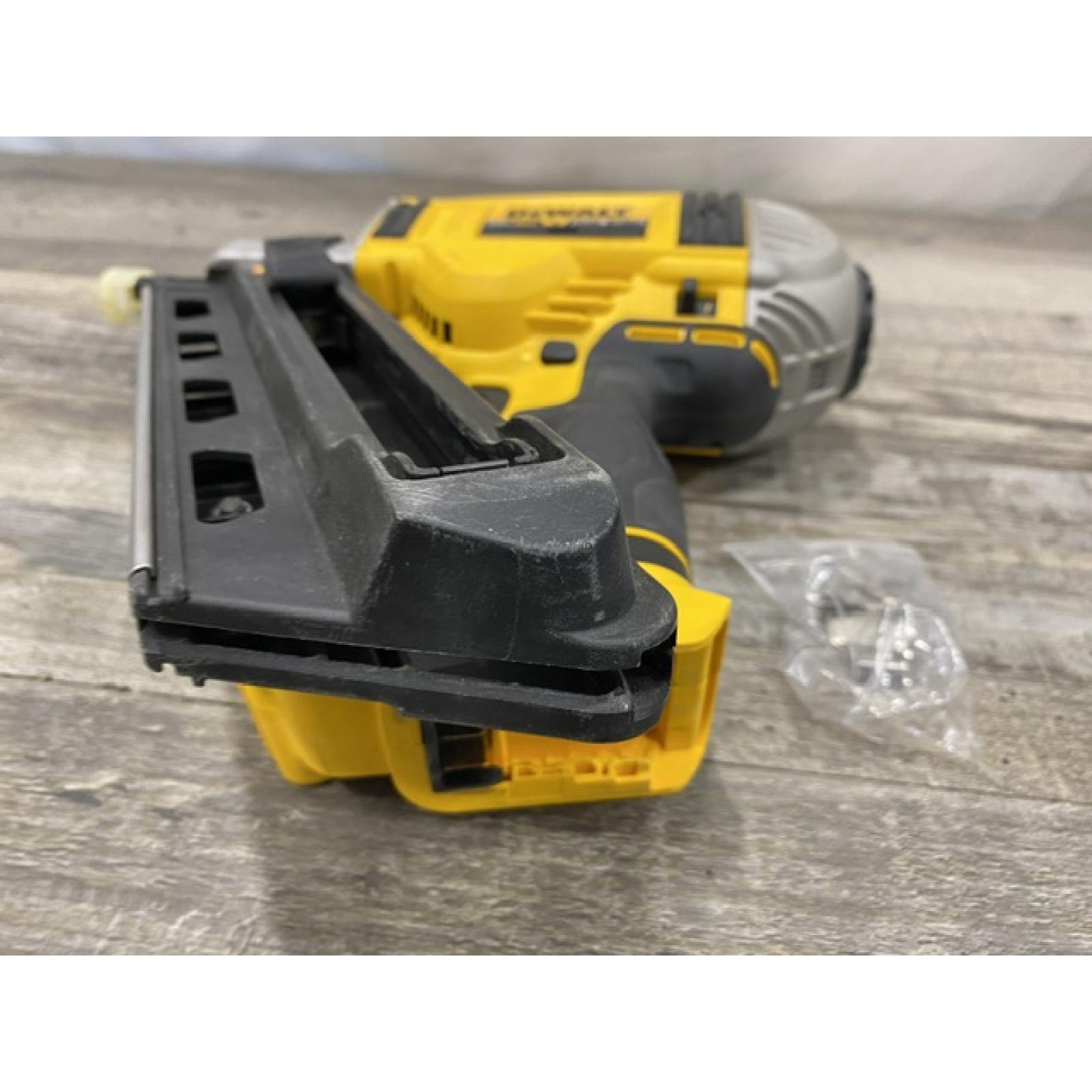 AS-IS DEWALT 20V MAX Brushless Li-Ion Framing Nailer (Tool Only)