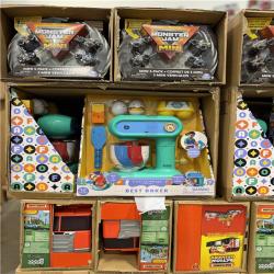 DALLAS LOCATION- NEW! BULLSEYE MIXED TOY PALLET- (204 UNITS)