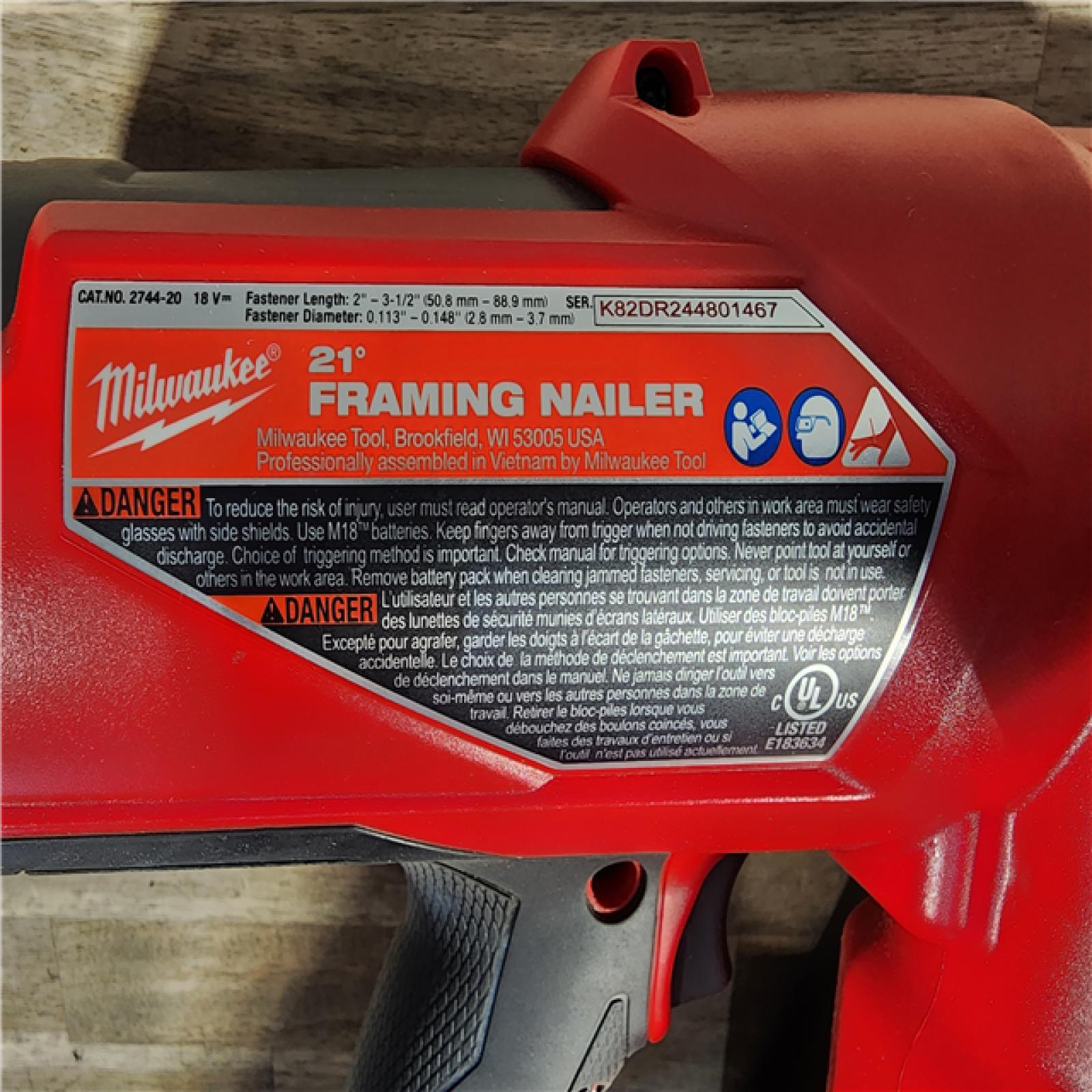 HOUSTON LOCATION - AS-IS Milwaukee 2744-20 M18 FUEL 3-1/2 in. 18-Volt 21-Degree Lithium-Ion Brushless Cordless Framing Nailer (Tool-Only)