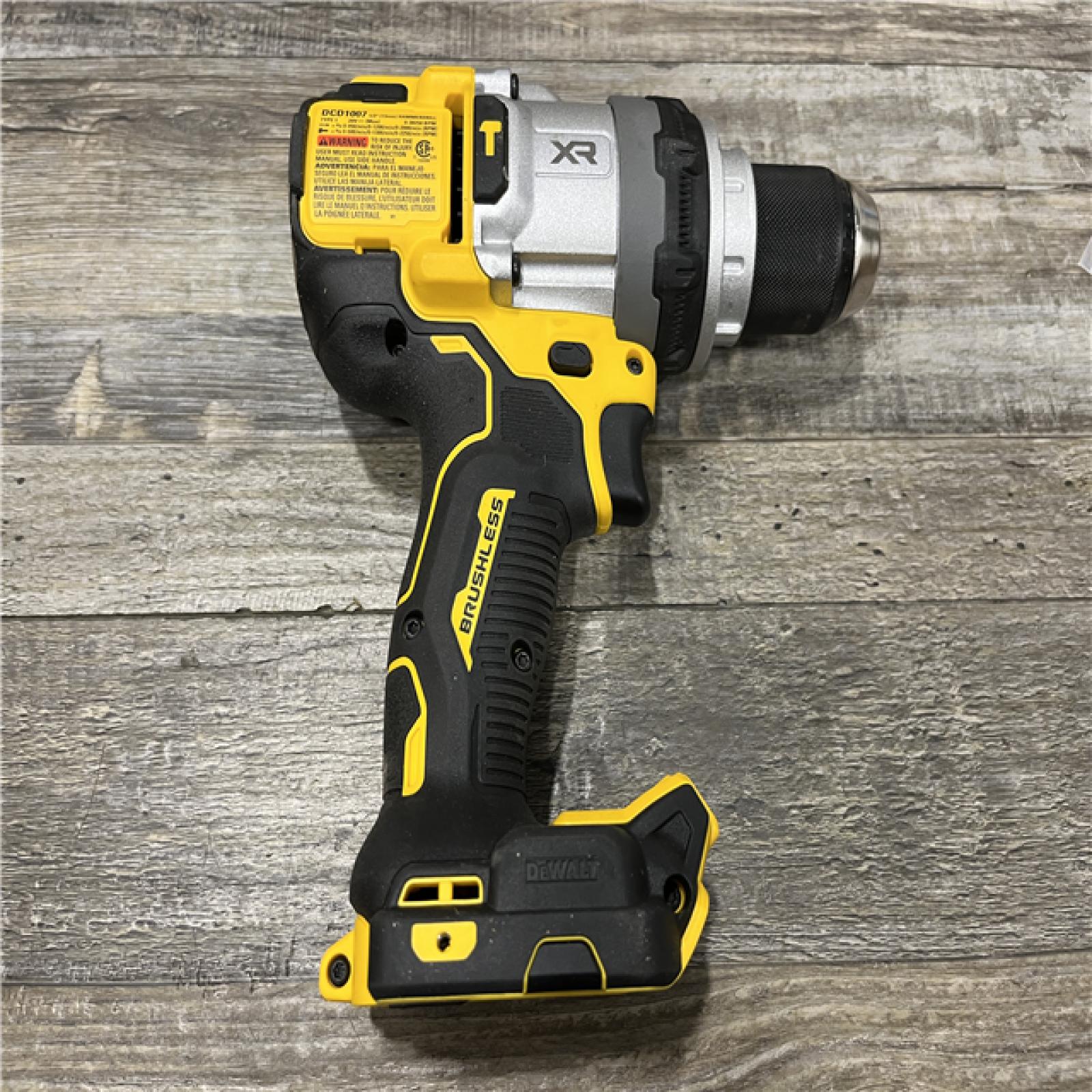 AS-IS DEWALT 20V XR Lithium-Ion Cordless Hammer Drill Kit