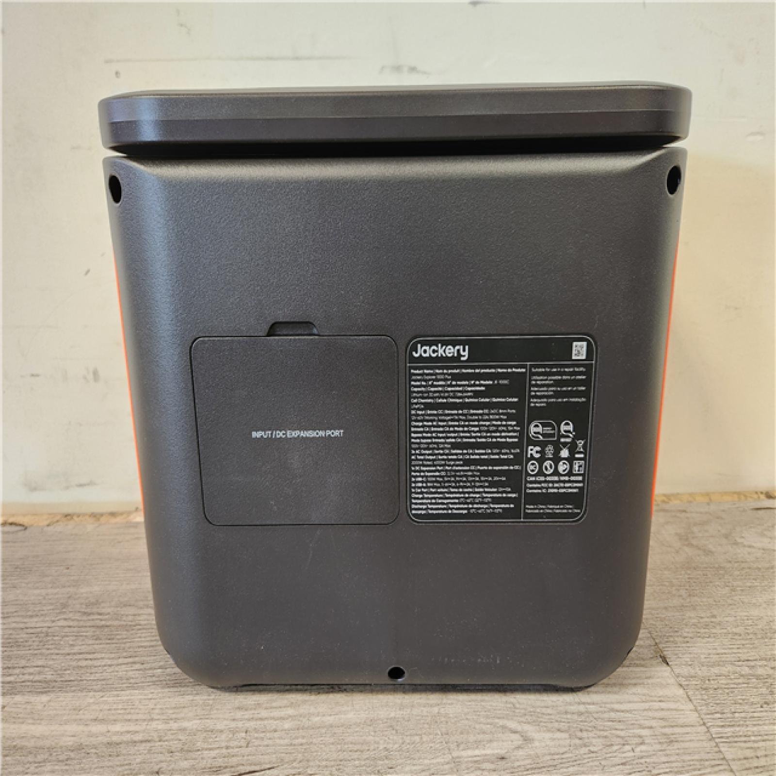 Phoenix Location LIKE NEW Jackery Solar Generator Explorer 1000 Plus 1264.64Wh/2000W Model No. JE-1000C