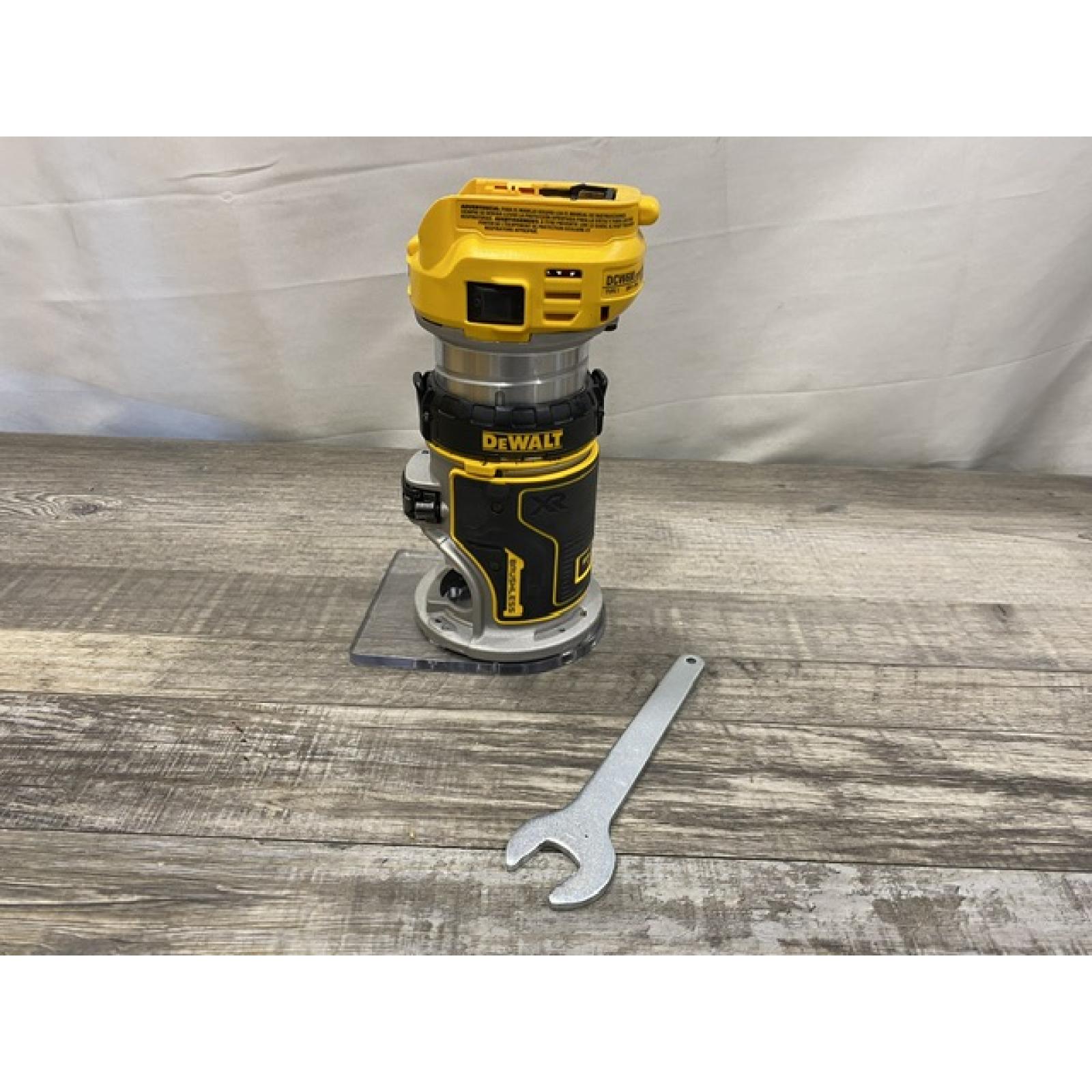 AS-IS DEWALT 20V MAX XR Cordless Brushless Fixed Base Compact Router (Tool Only)