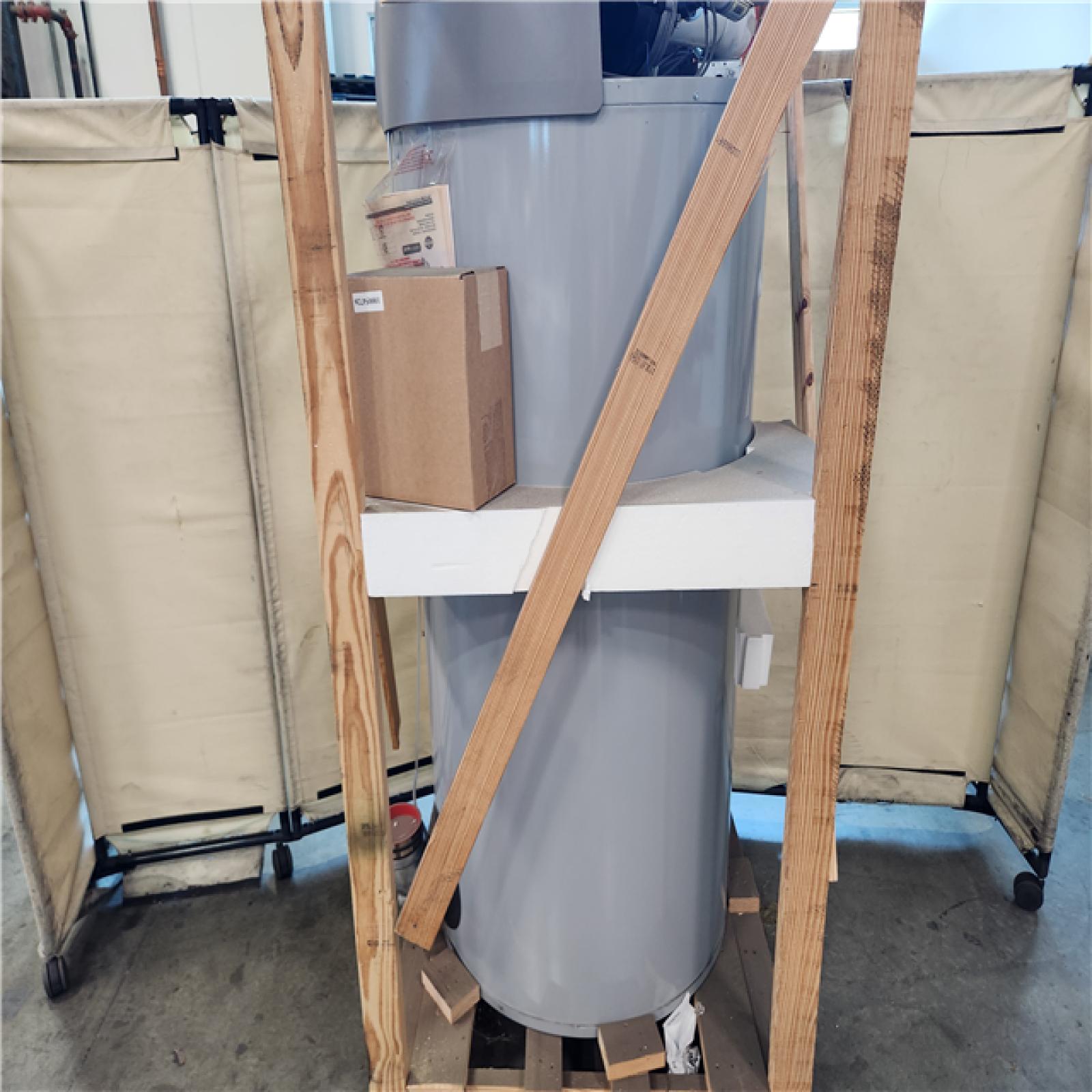 California AS-IS Ao Smith Cyclone 119 Gallon Bth-300 300,000 BTU Cyclone Mxi ASME Commercial Gas Water Heater