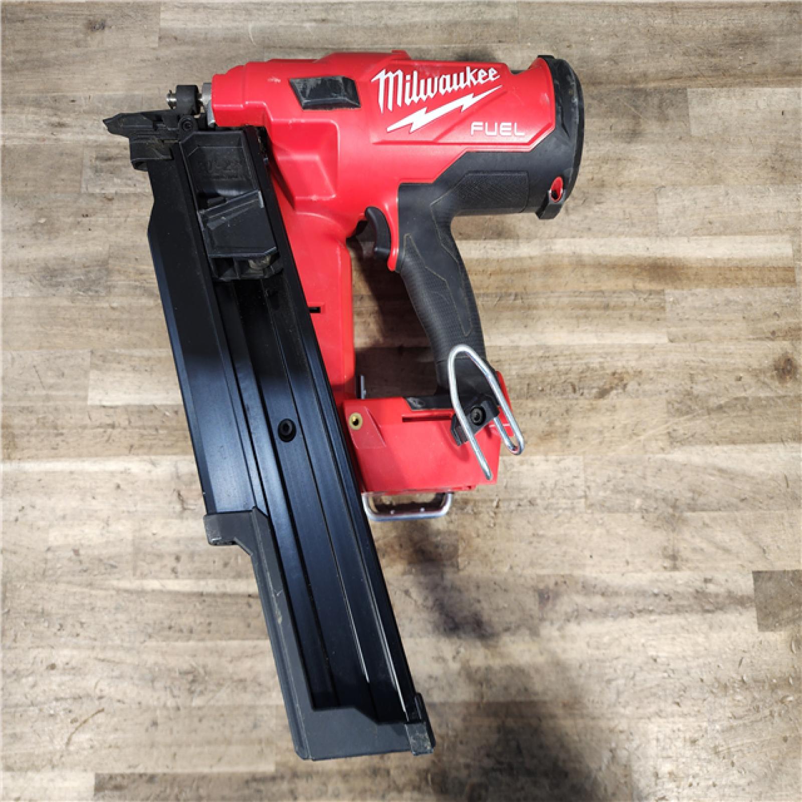 HOUSTON LOCATION - AS-IS Milwaukee 2744-20 M18 FUEL 3-1/2 in. 18V 21-Degree Lithium-Ion Brushless Cordless Framing Nailer (Tool-Only)