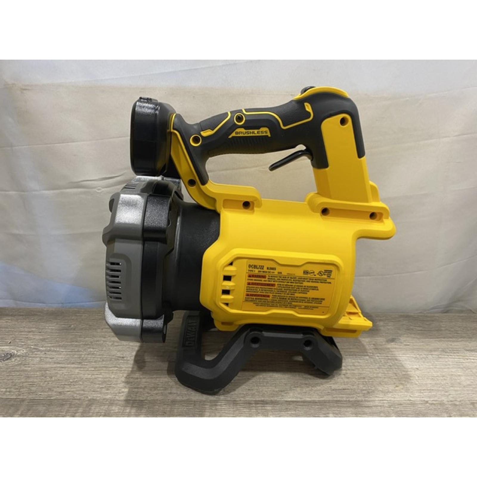 AS-IS DEWALT 20V MAX* XR Brushless Cordless Handheld Blower Kit