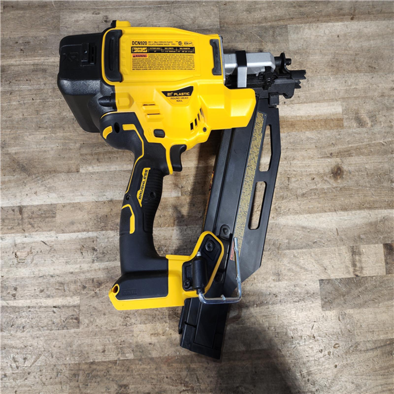 HOUSTON LOCATION - AS-IS DEWALT 20-Volt 21° Cordless Framing Nailer (Tool-Only)