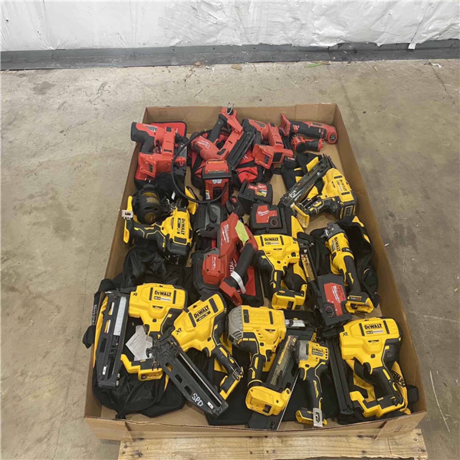 Houston Location - AS-IS Tool Pallet
