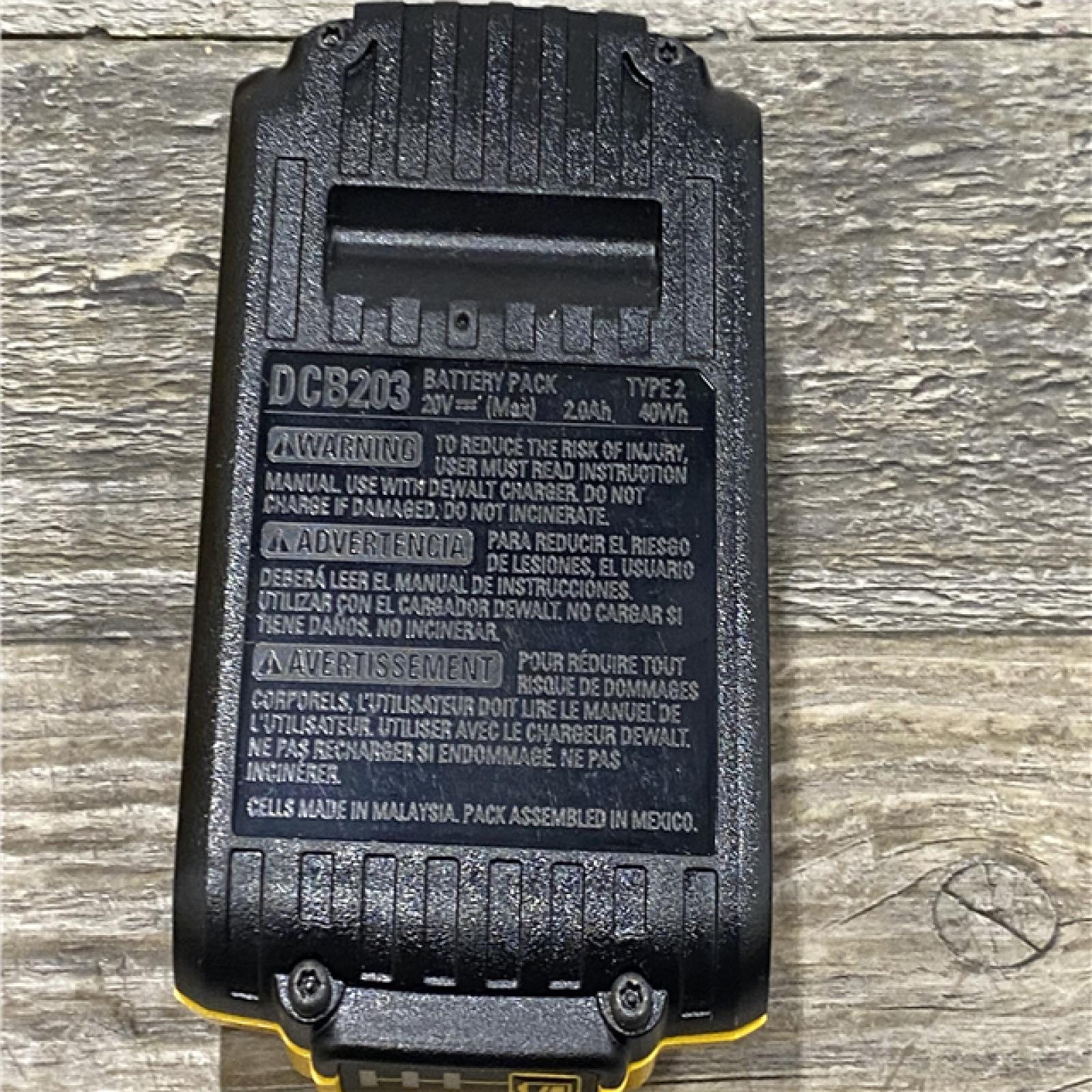 AS-IS DEWALT ATOMIC 20V MAX Lithium Ion Cordless 23 Gauge Pin Nailer Kit