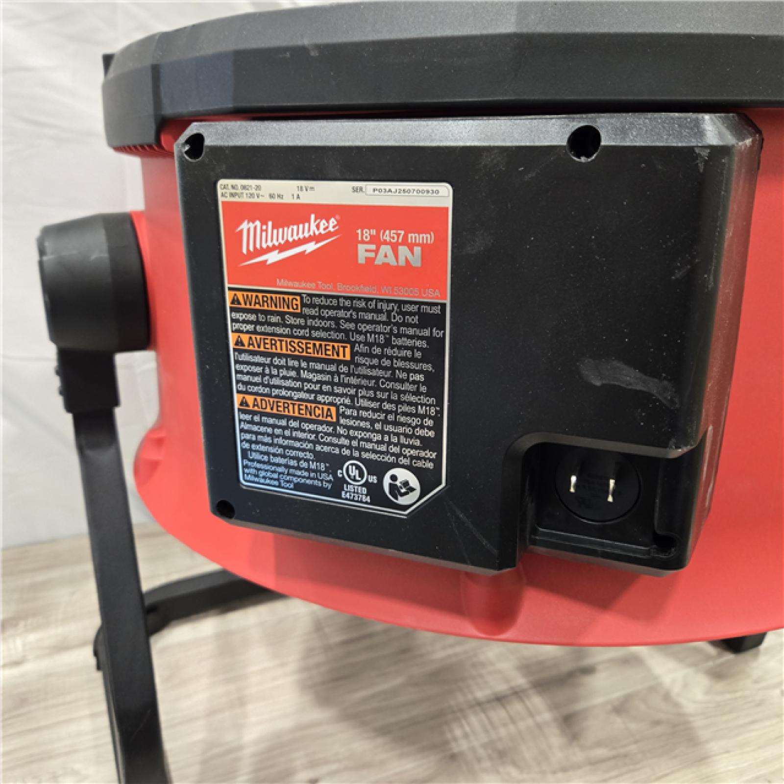 AS-IS Milwaukee 0821-20 M18 18 Fan (Tool Only)
