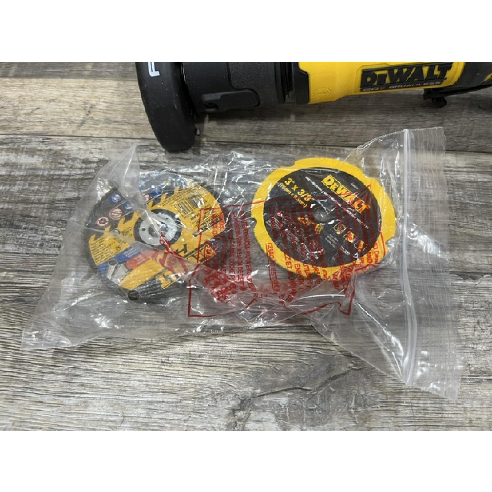 AS-IS DEWALT ATOMIC 20V MAX Cordless Brushless 3 in. Cut-Off Tool (Tool Only)