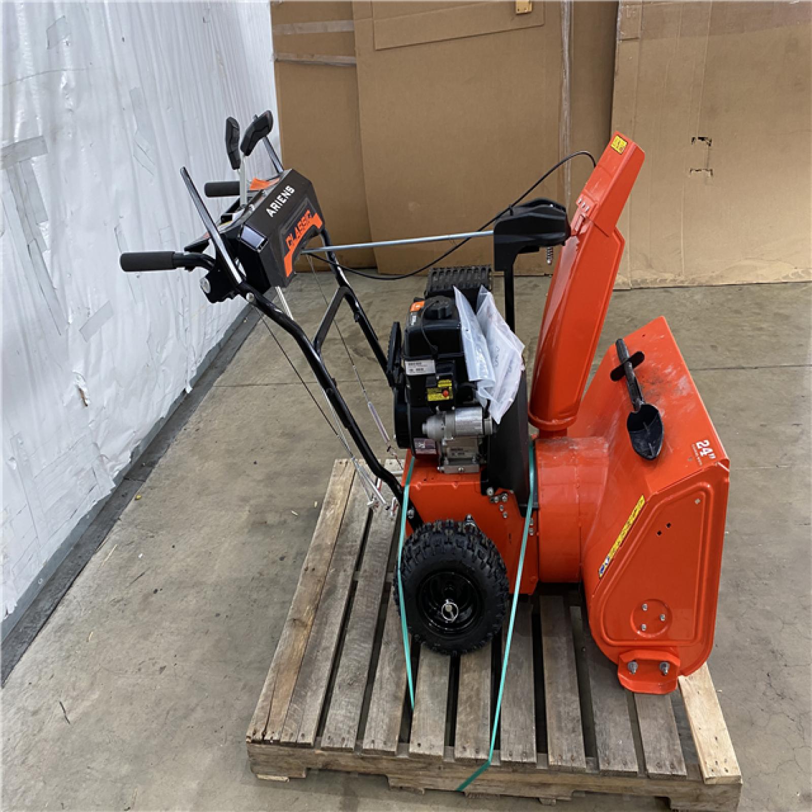 Houston Location AS IS - Ariens 24in Snow Blower