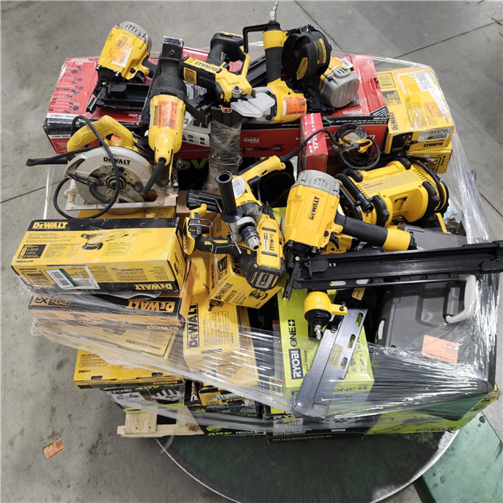 Dallas Location - As-Is Tool Pallet