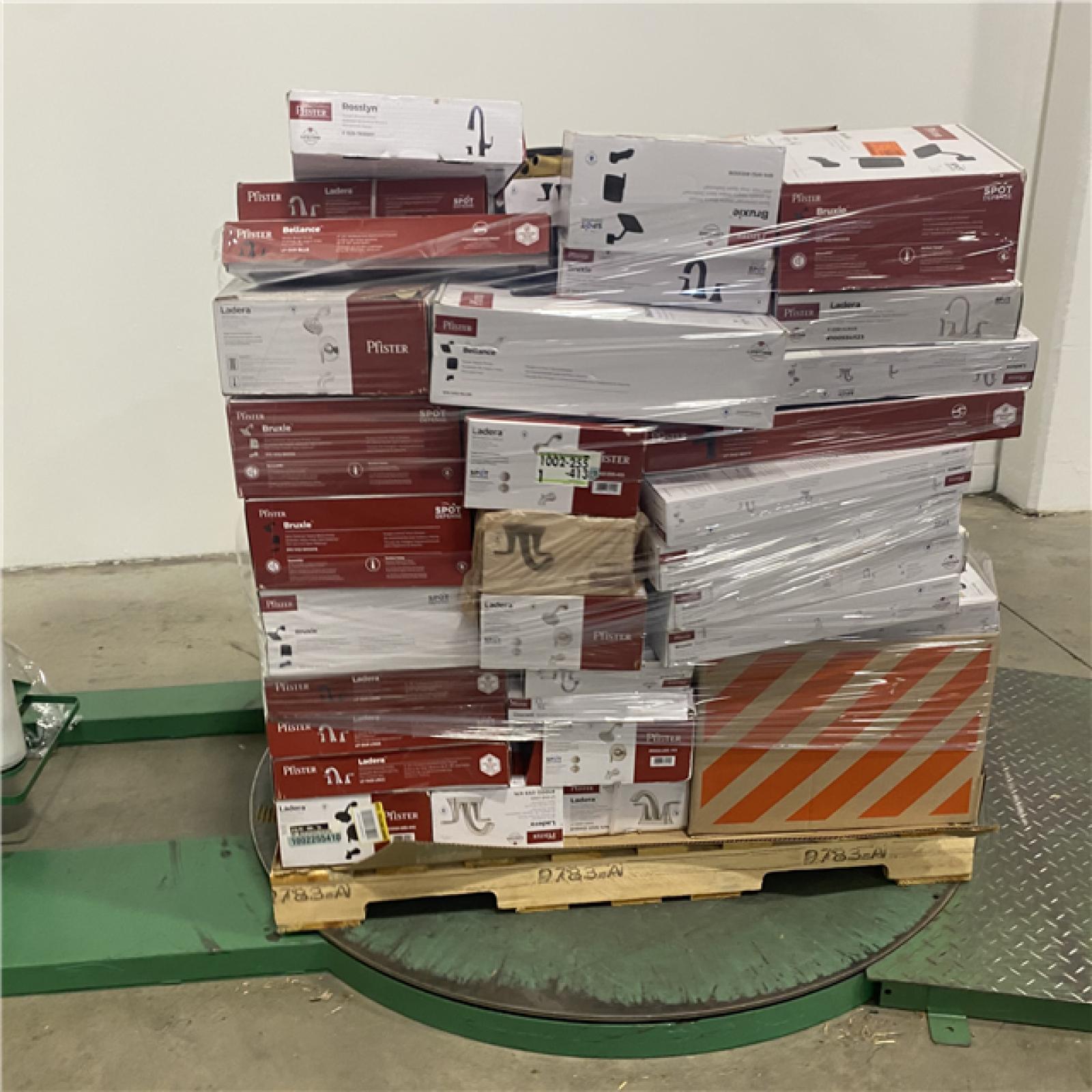 Dallas Location - As-Is Bath & Kitchen Faucets Palllet