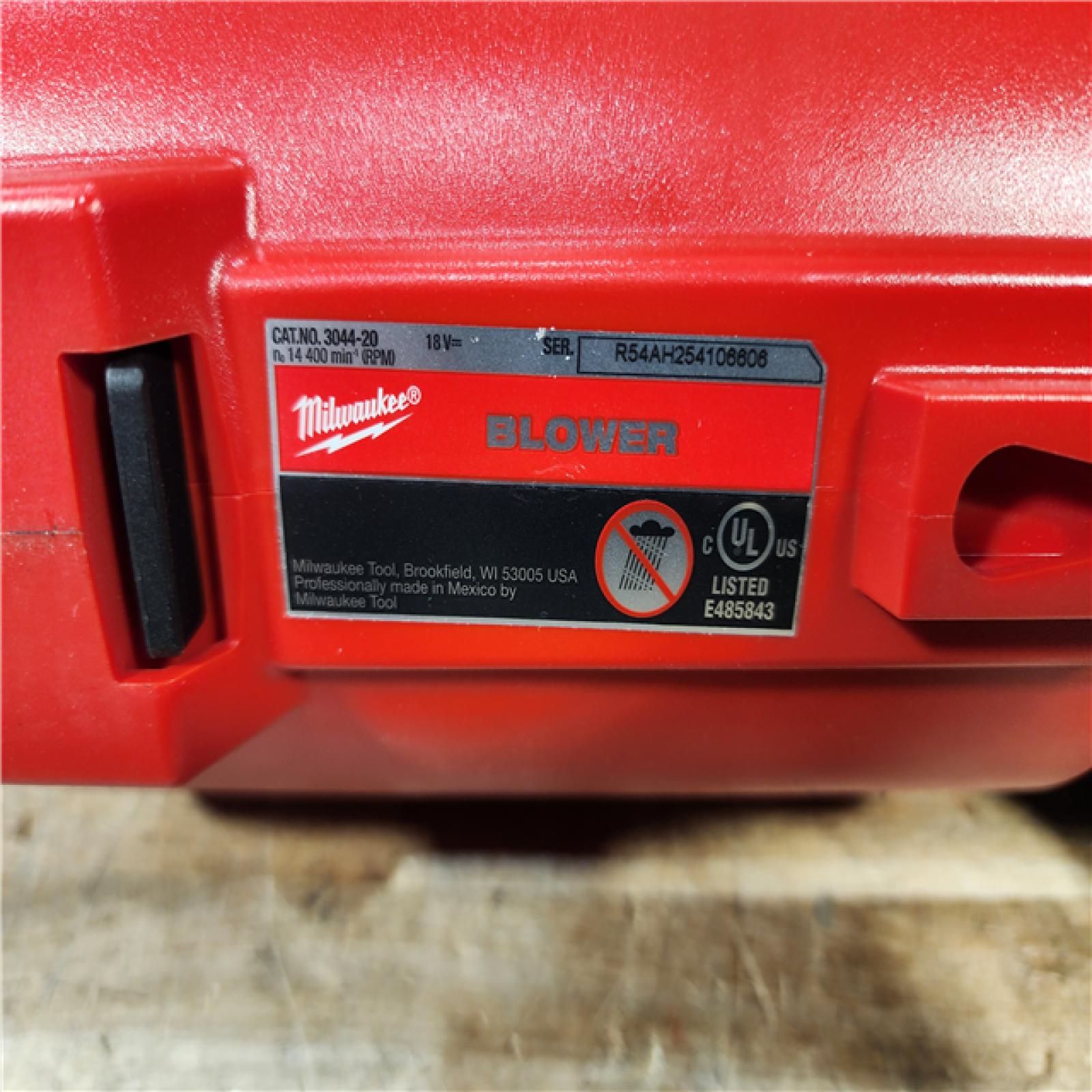 HOUSTON LOCATION - AS - IS Milwaukee Brushless 120 MPH 450 CFM 18V Cordless Handheld Battery Powered Leaf Blower (Tool-Only)