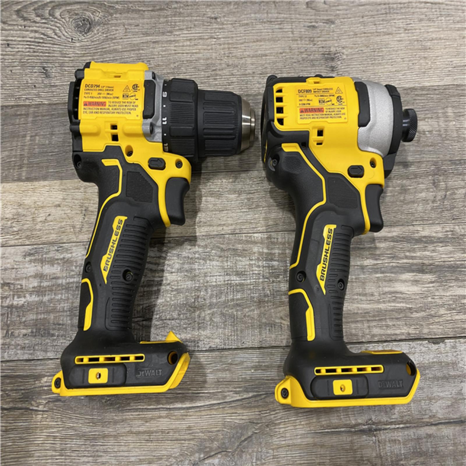 AS-IS DEWALT ATOMIC 20-Volt MAX Lithium-Ion Cordless Combo Kit