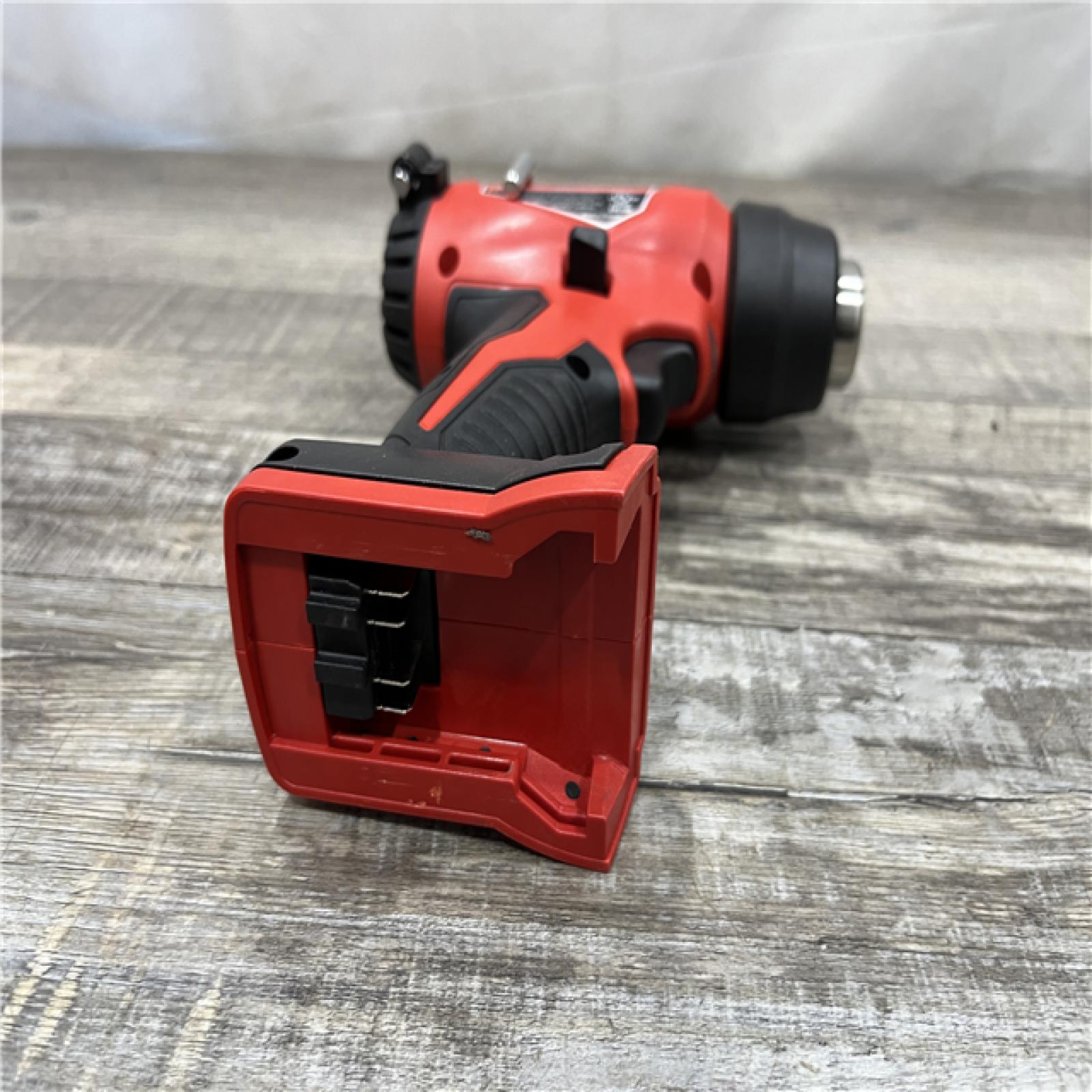 AS-IS Milwaukee 18V Lithium-Ion Cordless Compact Heat Gun (Tool-Only)