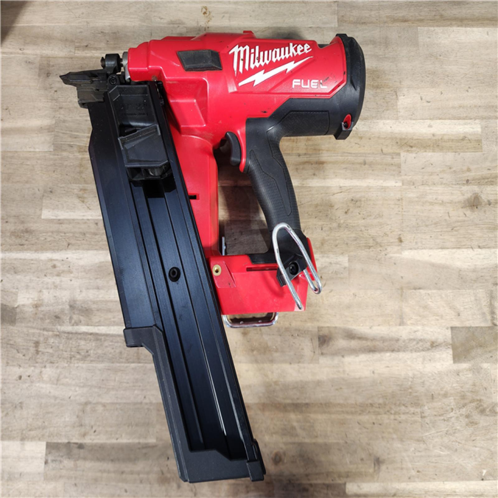 HOUSTON LOCATION - AS-IS Milwaukee 2744-20 M18 FUEL 3-1/2 in. 18-Volt 21-Degree Lithium-Ion Brushless Cordless Framing Nailer (Tool-Only)