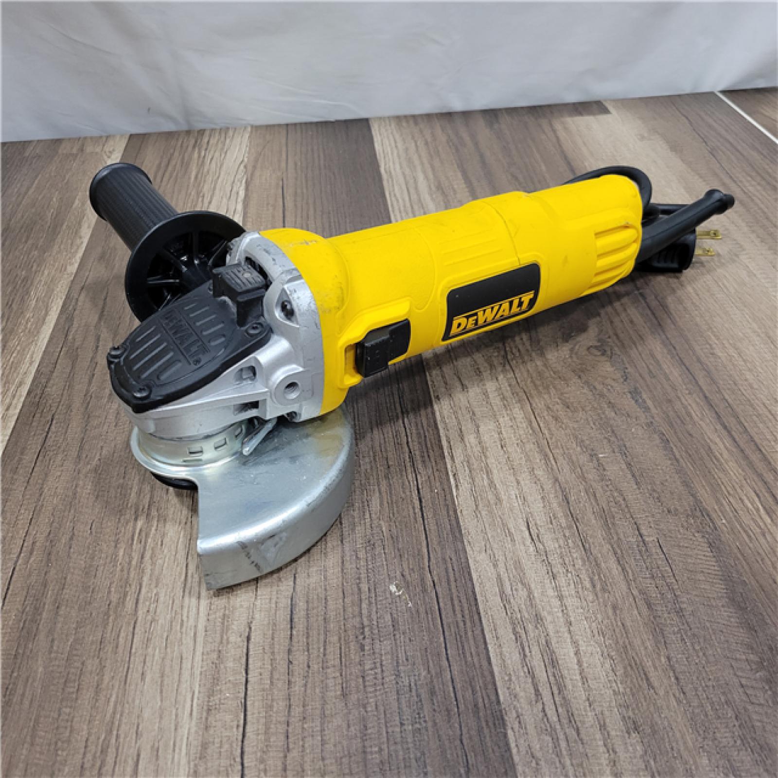 GOOD DEWALT 11 Amp Corded 4.5 in. Small Angle Grinder