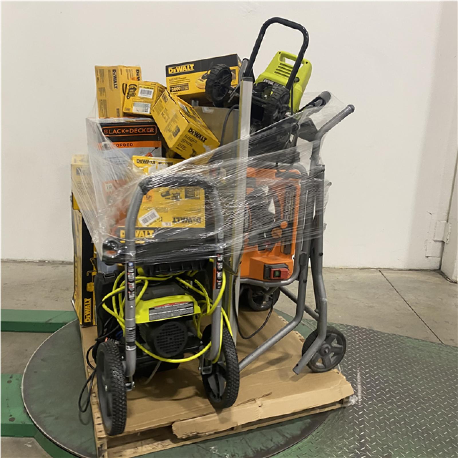 Dallas Location - As-Is Tool Pallet