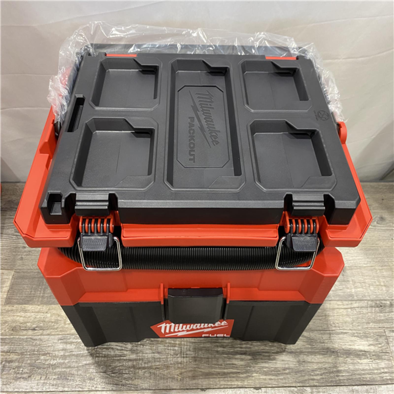 AS-IS Milwaukee FUEL PACKOUT 18-Volt Lithium-Ion Cordless 2.5 Gal. Wet/Dry Vacuum (Vacuum-Only)