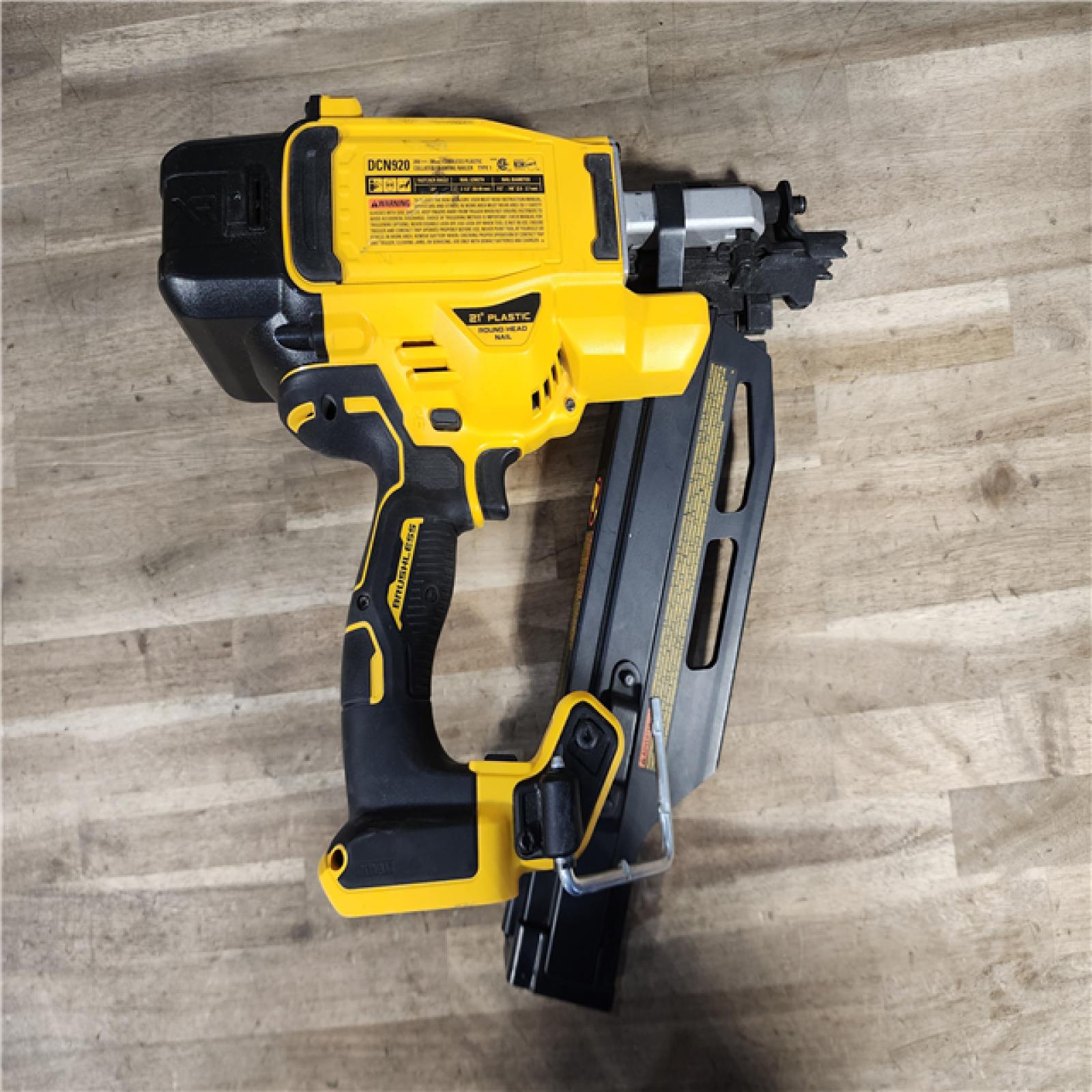 HOUSTON LOCATION - AS-IS DEWALT 20-Volt 21° Cordless Framing Nailer (Tool-Only)