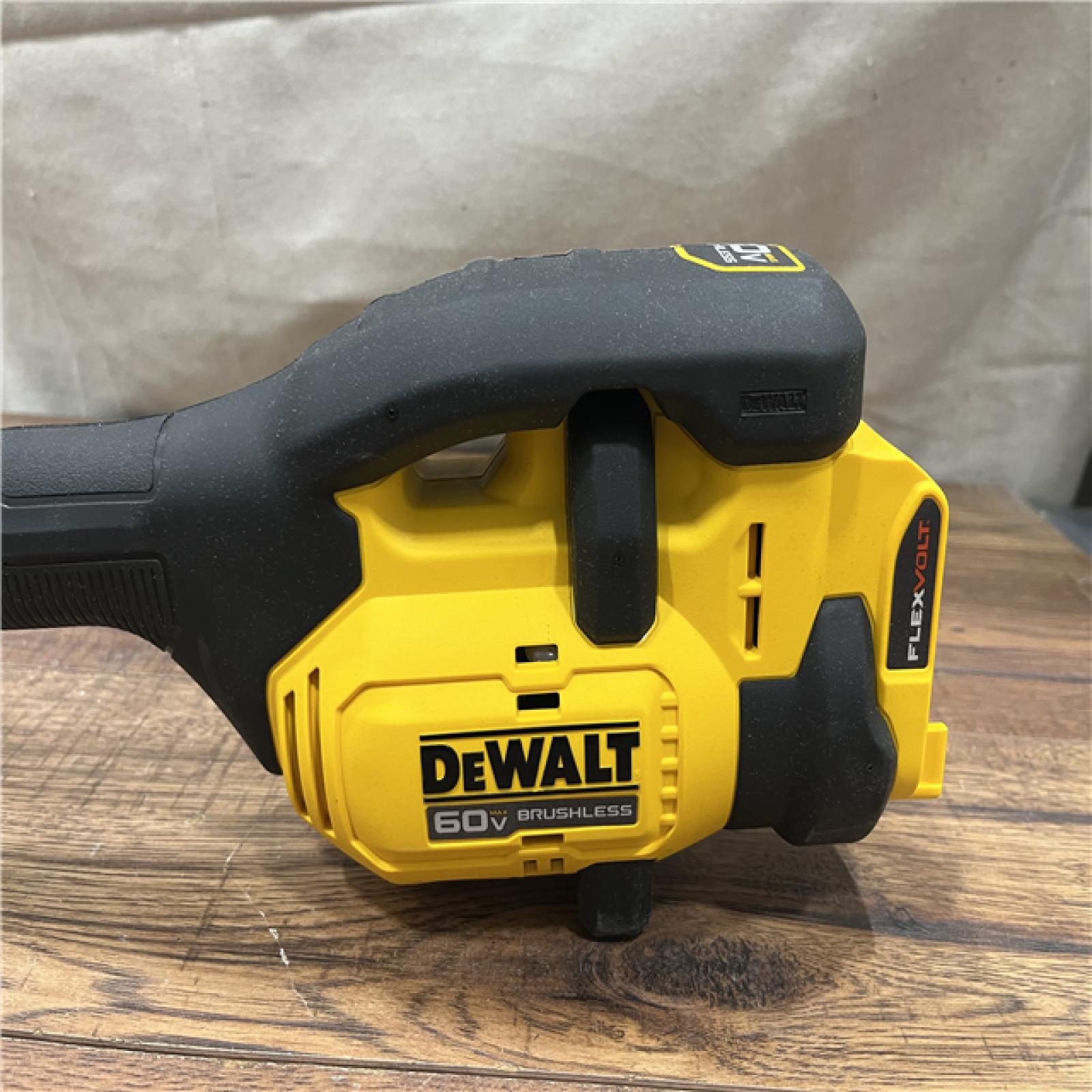 AS-IS DEWALT FLEXVOLT 60V MAX 17 in. Cordless Battery Powered Attachment Capable Trimmer Kit with (1) FLEXVOLT 3 Ah Battery & Charger