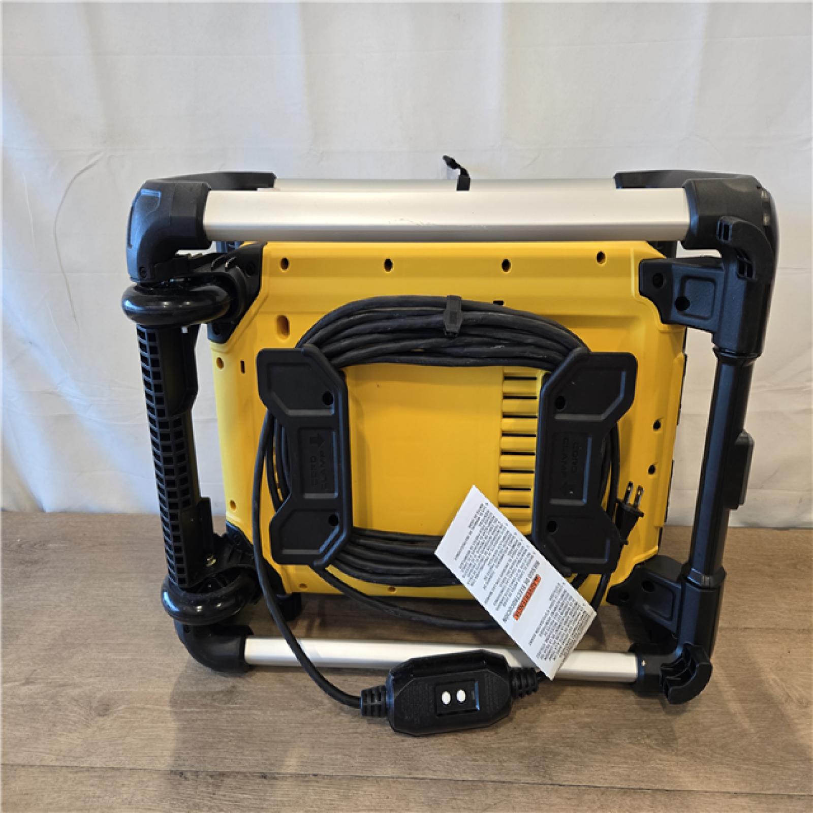 AS-IS DEWALT Electric Pressure Washer 2100 PSI Jobsite Power Washer DWPW2100