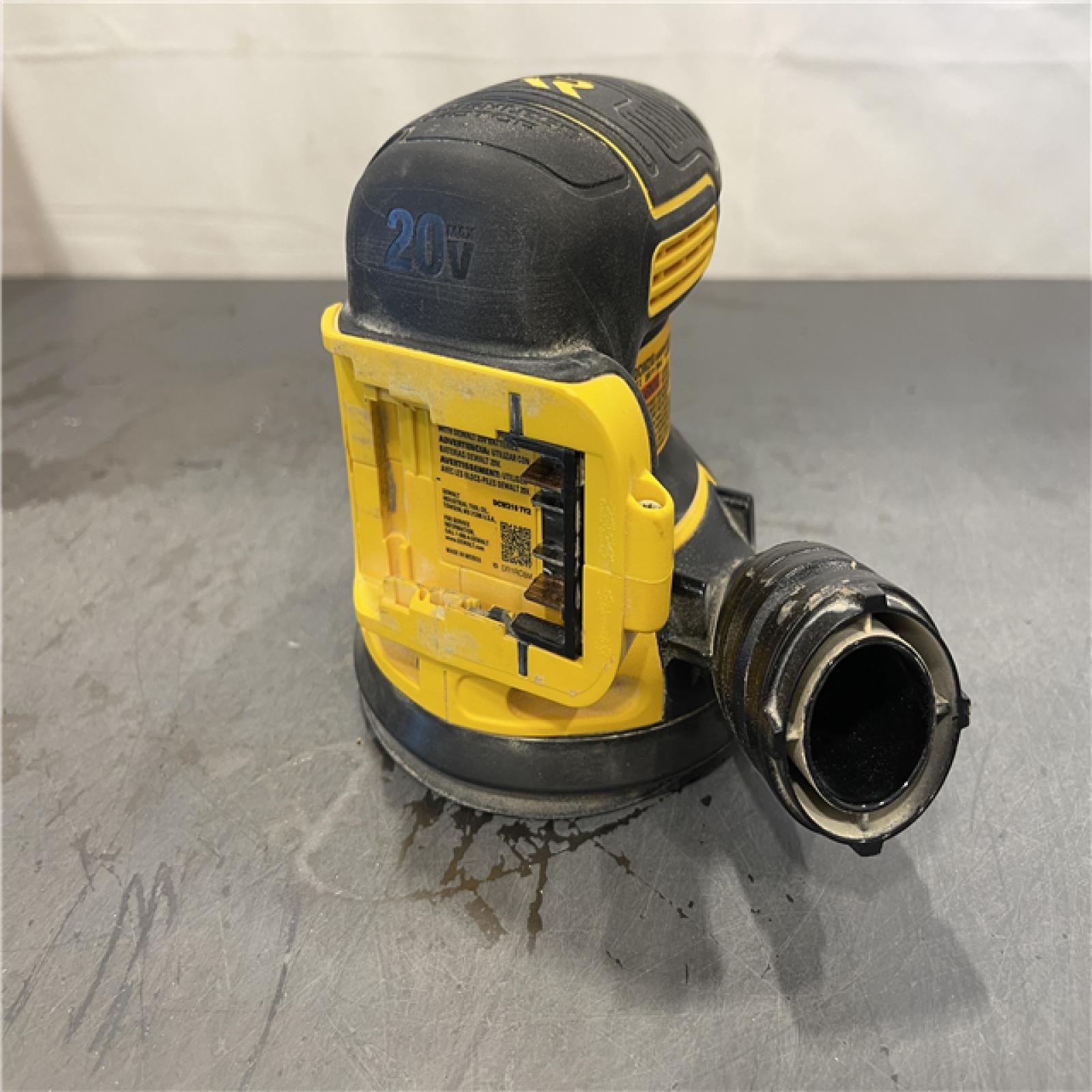 AS-IS - DEWALT 20V MAX XR Cordless Brushless 5 in. Random Orbital Sander