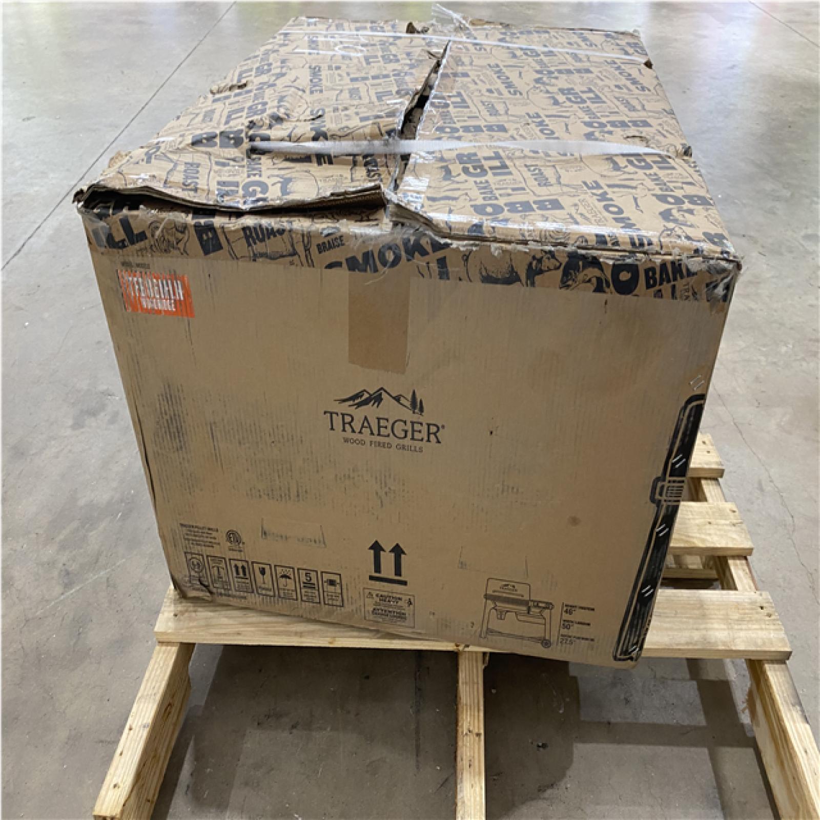 Houston Location - AS-IS home improvement pallet TRAEGER GRILL