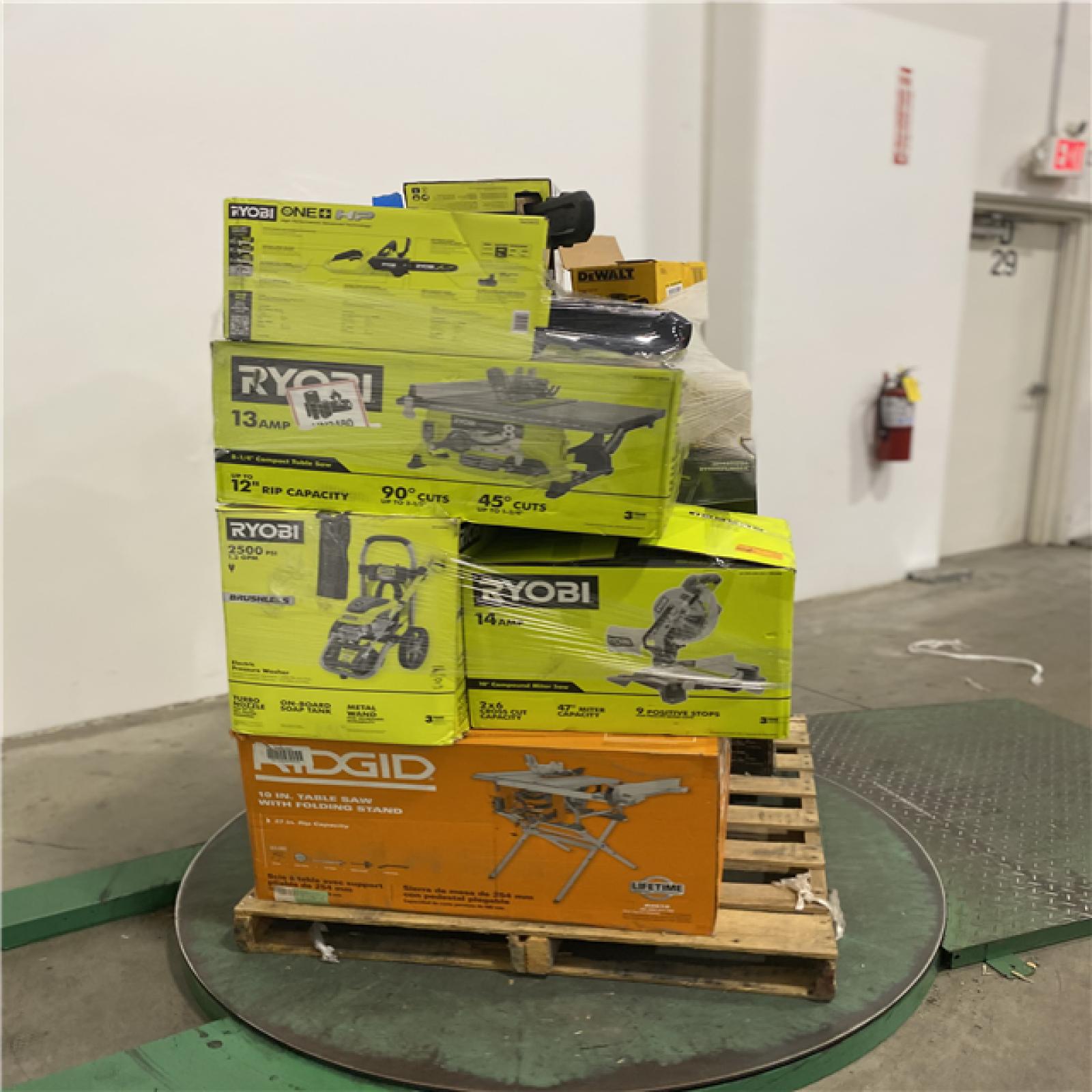 Dallas Location - As-Is Tool Pallet