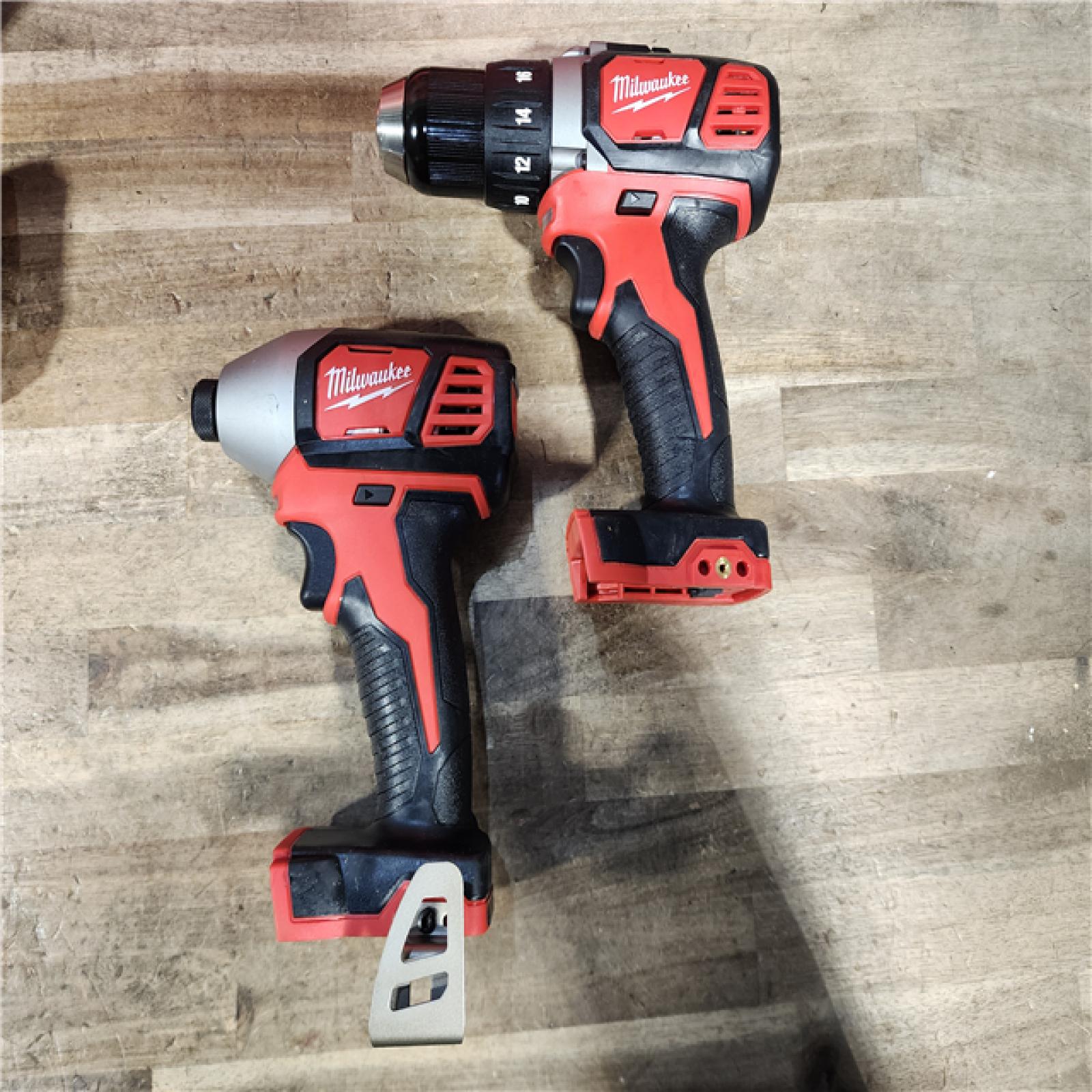 HOUSTON LOCATION - AS-IS Milwaukee M18 Brushed Cordless (2-Tool) Drill/Driver and Impact Driver Kit
