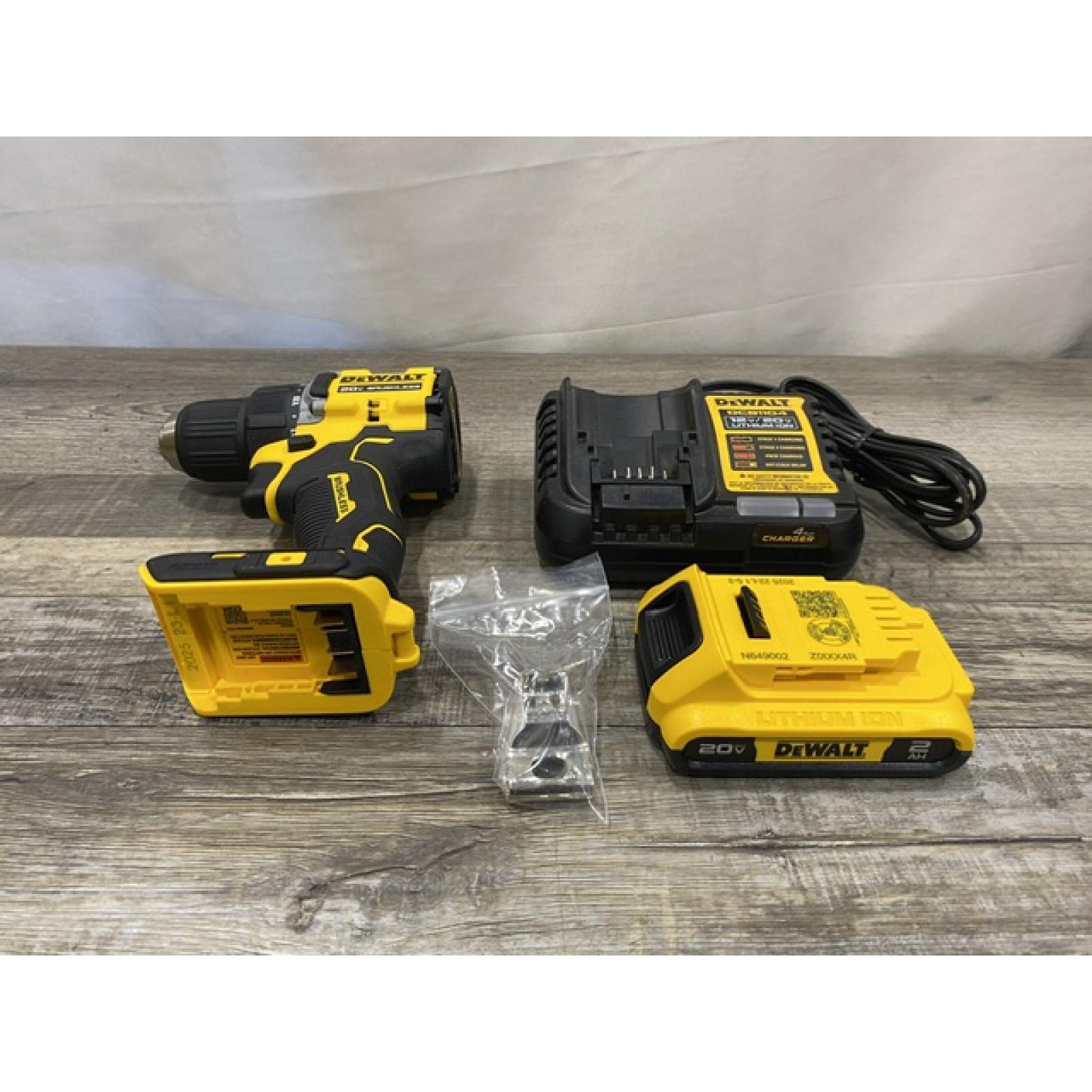 AS-IS DEWALT Atomic 20V Lithium-Ion Cordless Compact 1/2 in. Drill/Driver Kit