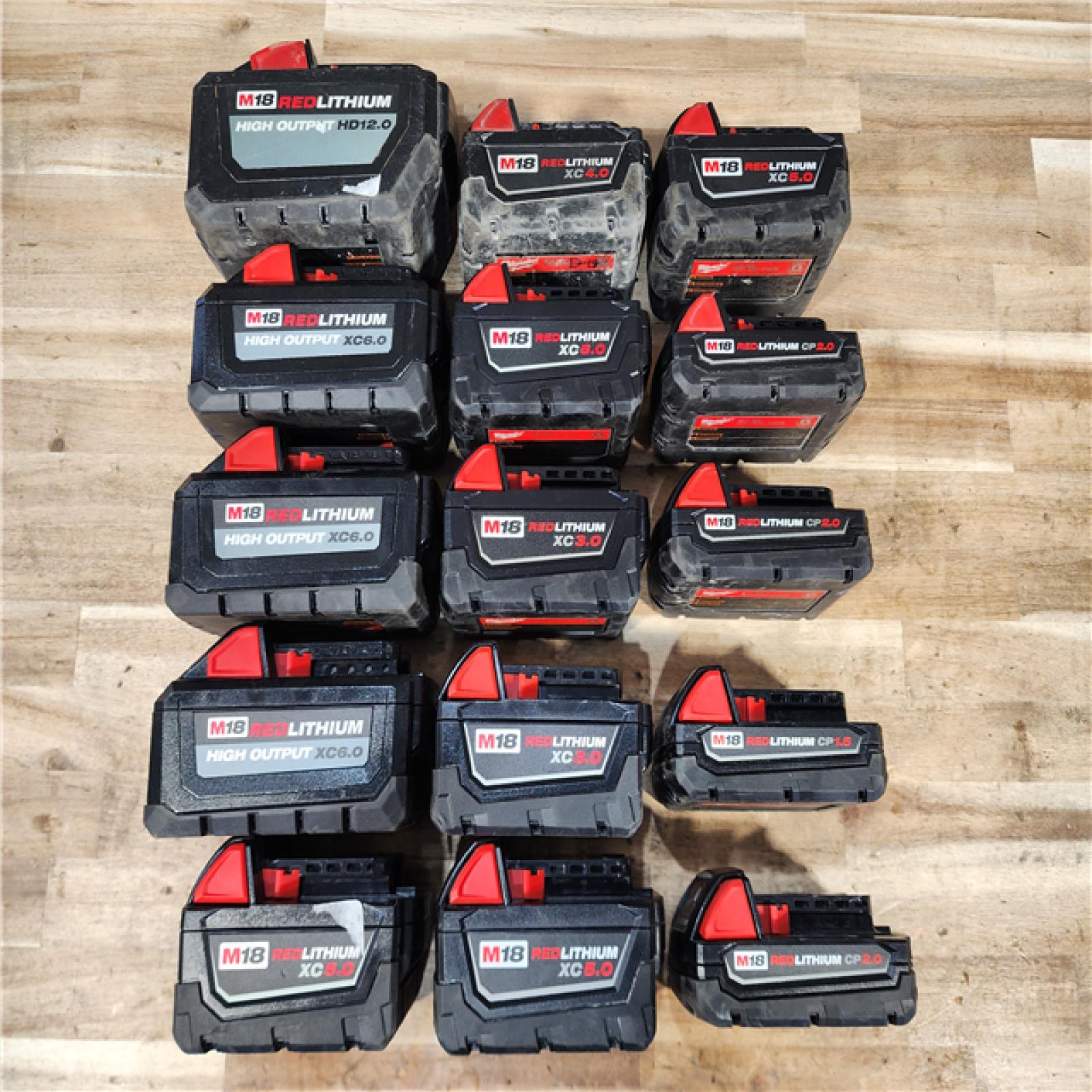 HOUSTON LOCATION - AS-IS MILWAUKEE BATTERY PACK QTY - 15