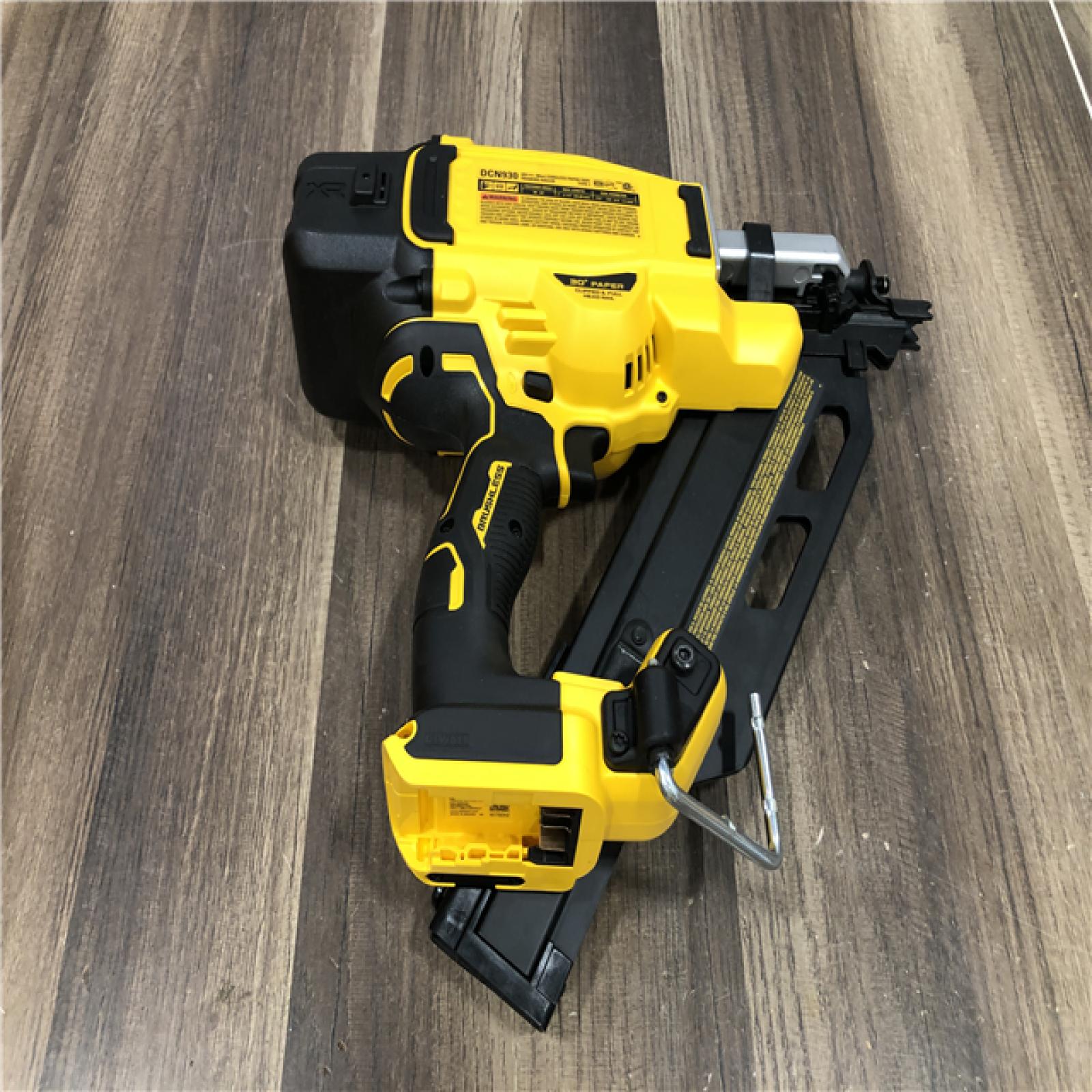 AS-IS DEWALT 20-Volt 30° Cordless Framing Nailer (Tool-Only)