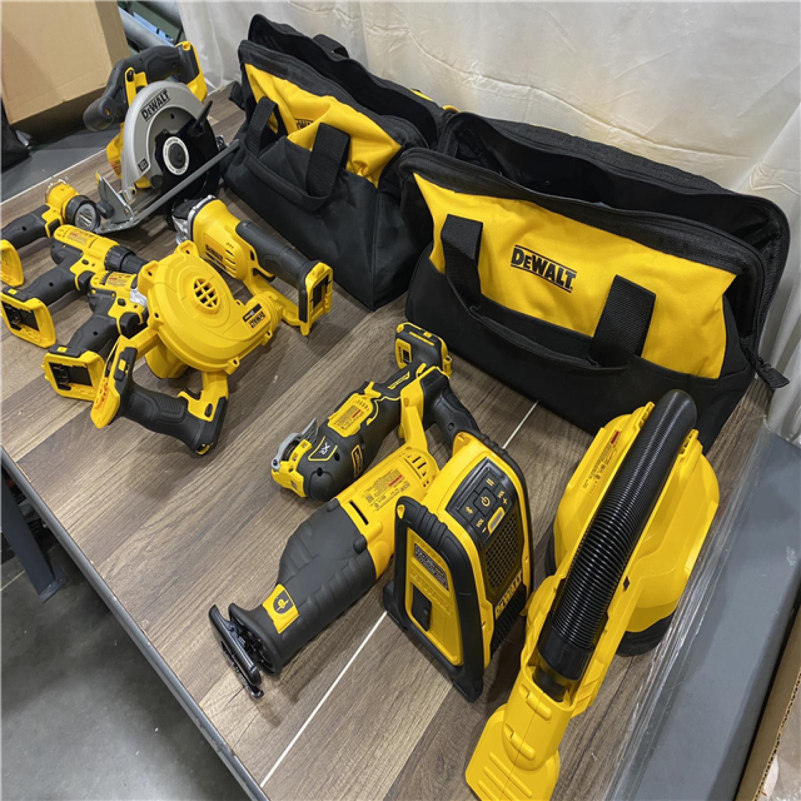 AS-IS - DEWALT 20V MAX Lithium-Ion Brushed Cordless (10-Tool) Combo Kit
