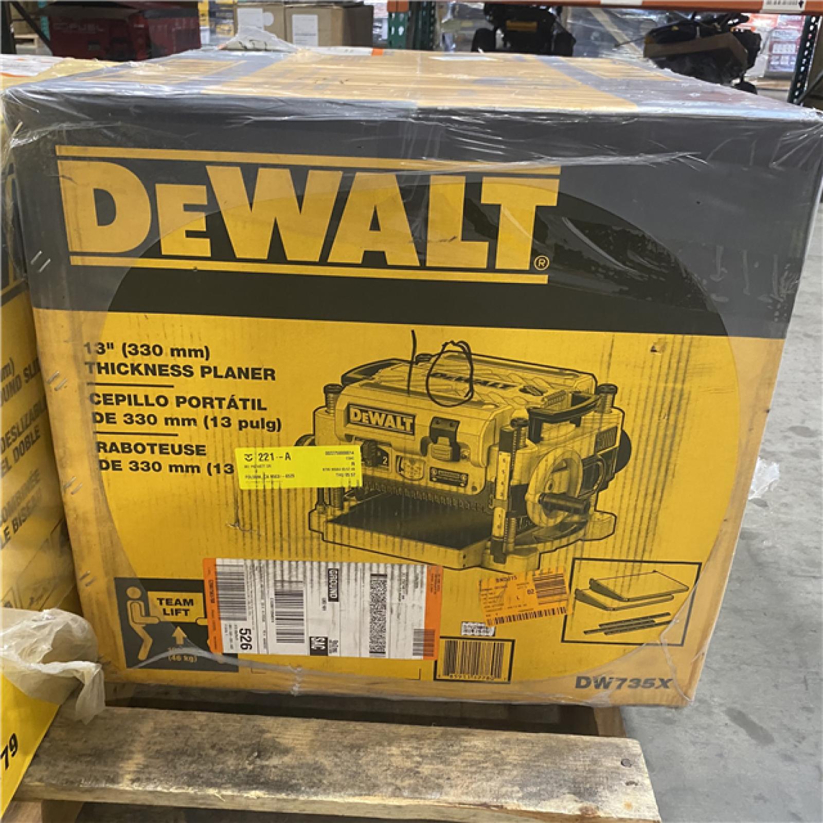 Dallas Location - NEW- DEWALT 13 2 Speed 3-Knife Thickness Planer