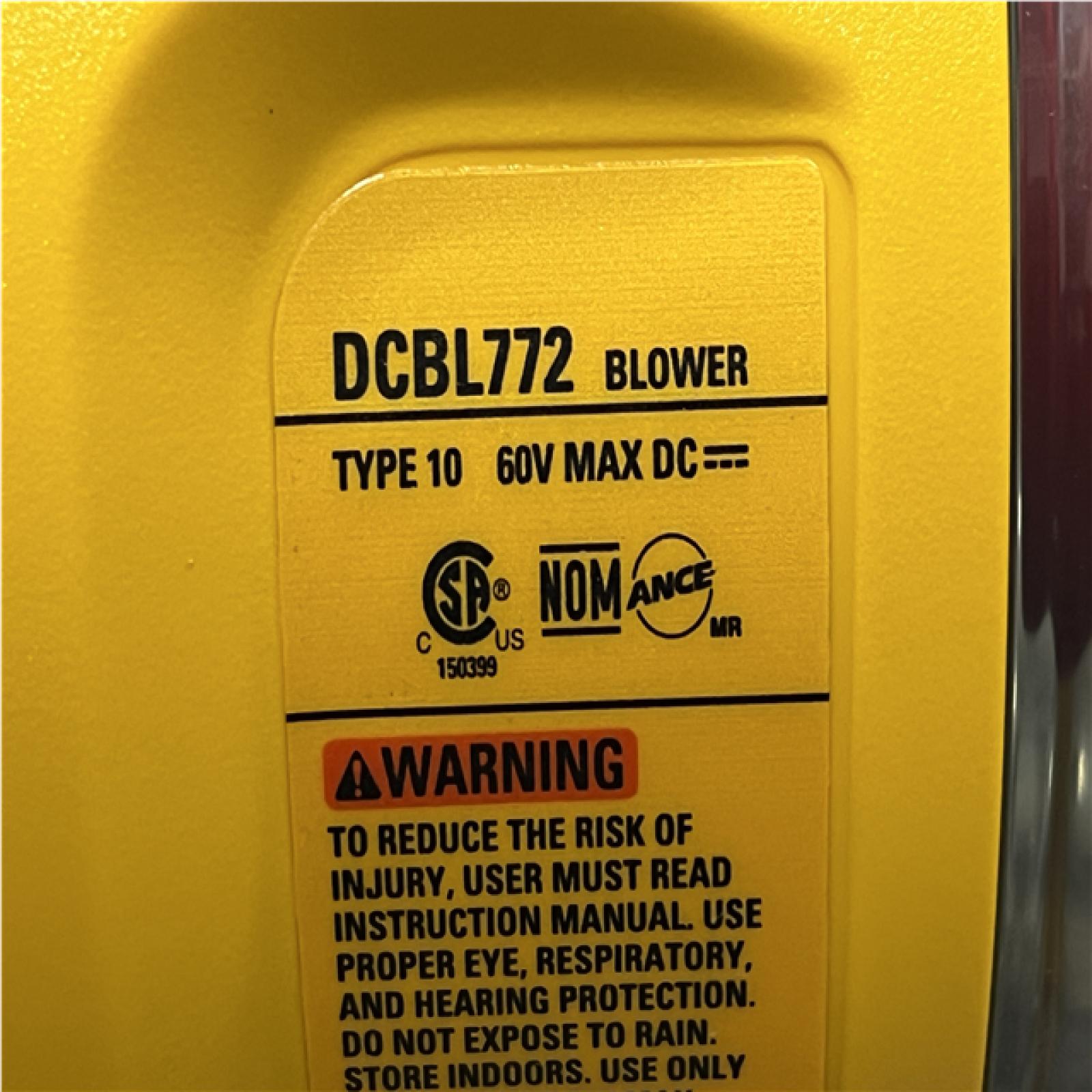 AS-IS DEWALT FLEXVOLT 60V MAX 125 MPH 600 CFM Brushless Cordless Battery Powered Blower Kit