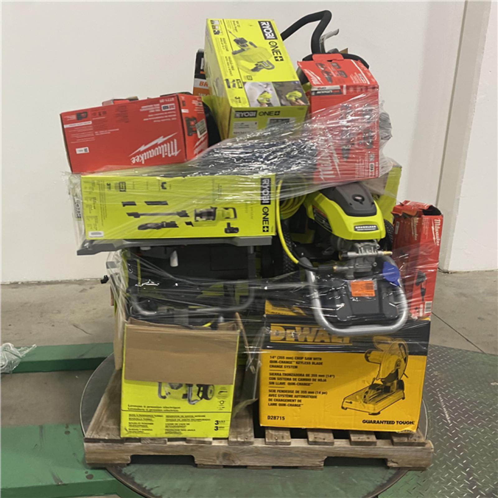 Dallas Location - As-Is Tool Pallet