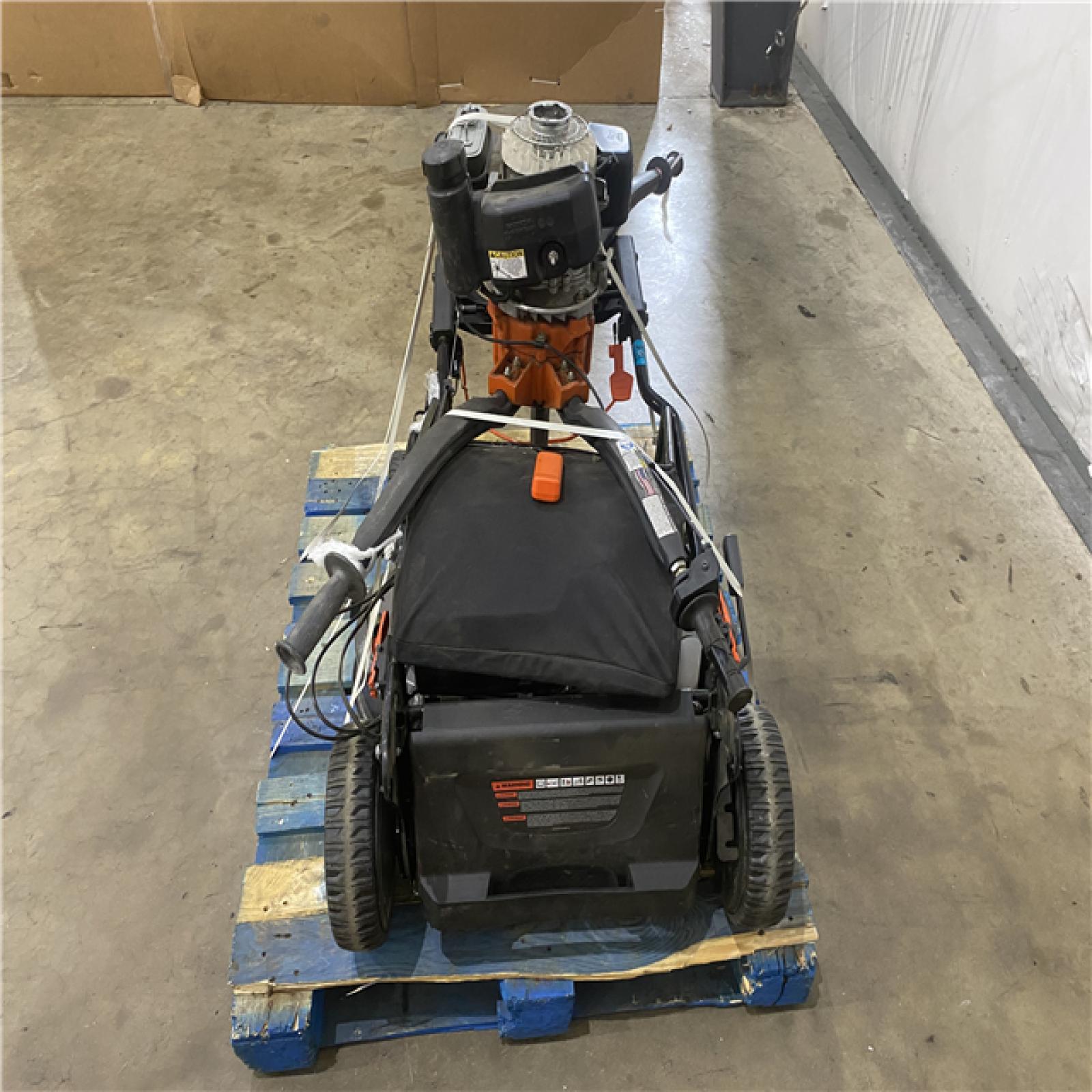 Houston Location AS IS - Outdoor Power Equipment