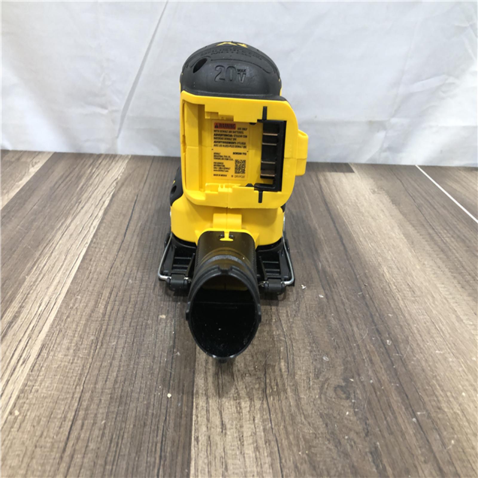 AS-IS DEWALT 20V MAX XR Cordless Brushless 1/4 Sheet Variable Speed Sander (Tool Only)