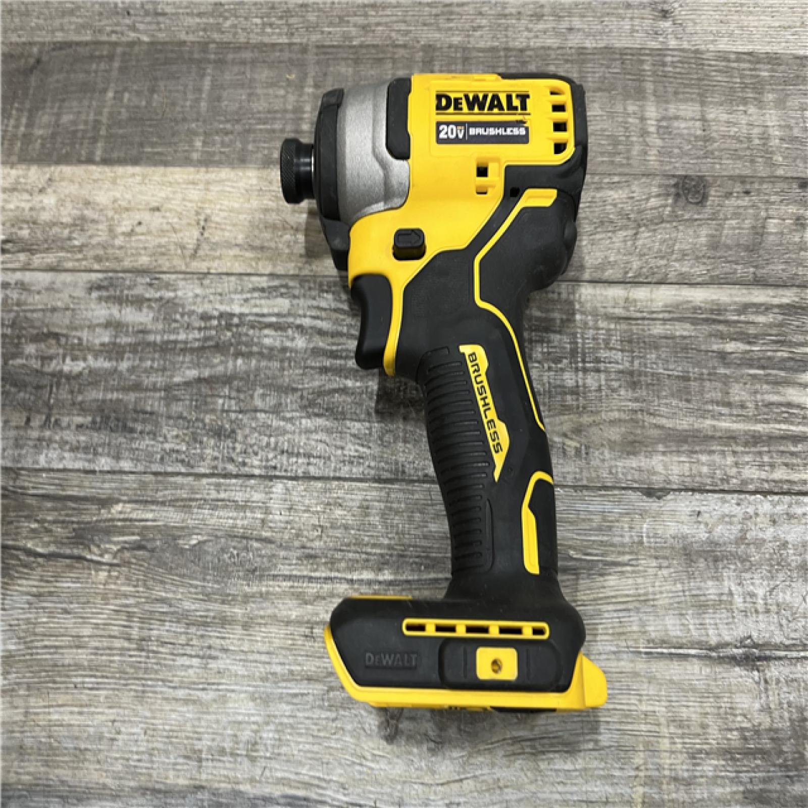 AS-IS DEWALT Atomic 20V Max Lithium-Ion Brushless Cordless Compact 1/4 in. Impact Driver Kit
