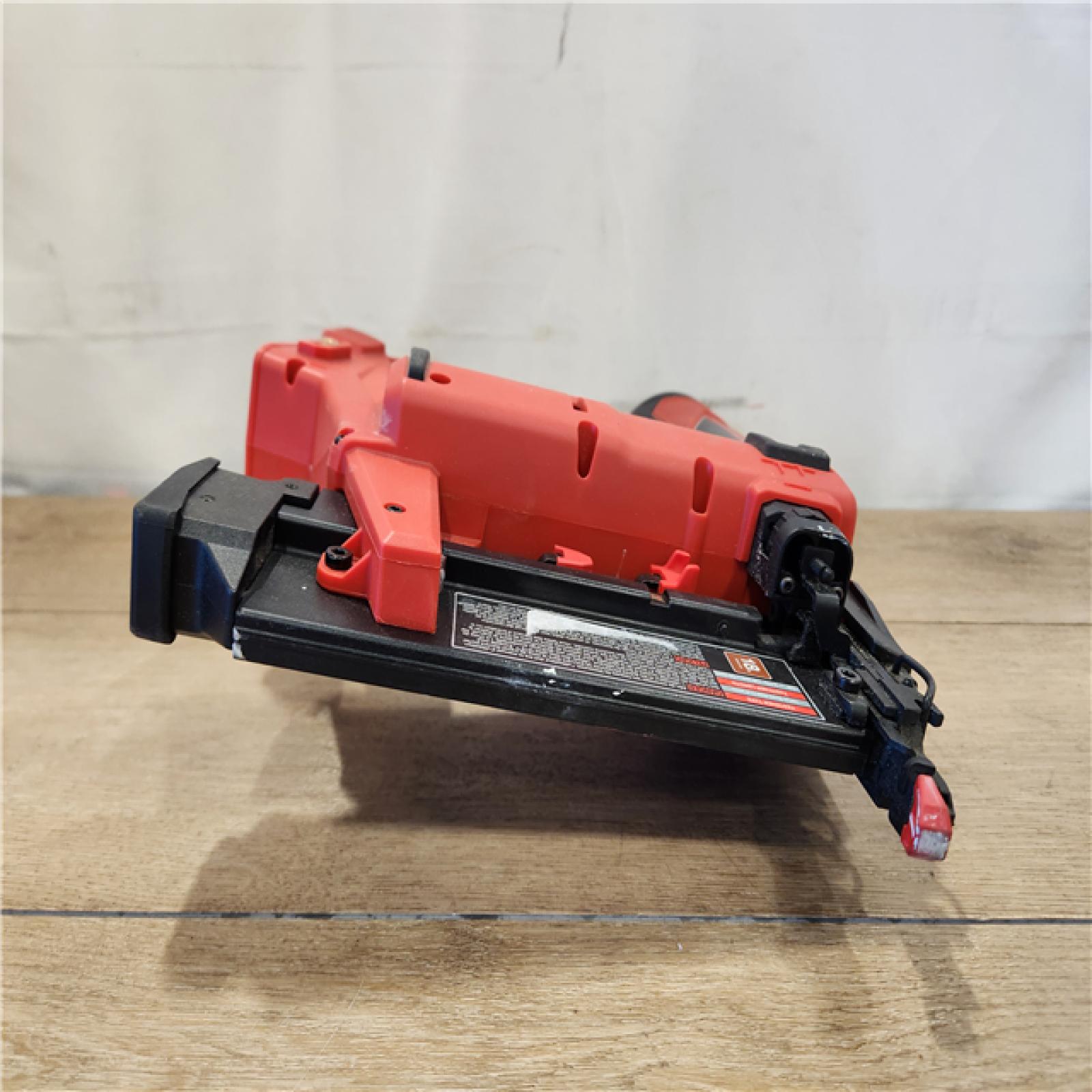 AS-IS- Milwaukee M18 Fuel 18V Brushless 18-Gauge Brad Nailer (Bare Tool)
