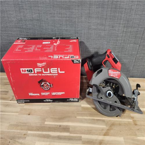 HOUSTON LOCATION - AS-IS Milwaukee Tools M18 FUEL 7-1/4 Circular Saw (Tool Only) 2834-20
