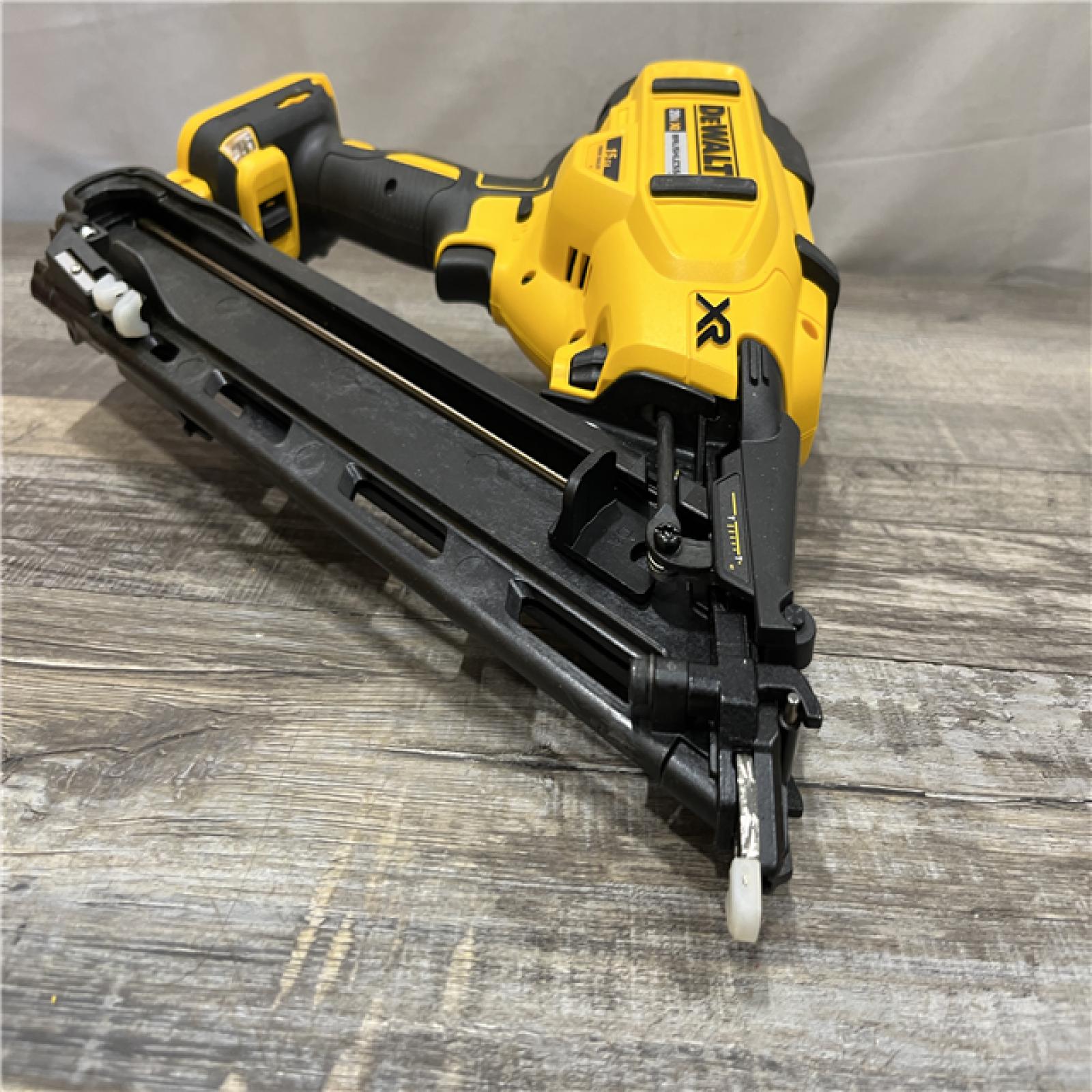 AS-IS DEWALT Cordless 20V MAX XR Angled Finish Nailer (Tool Only)