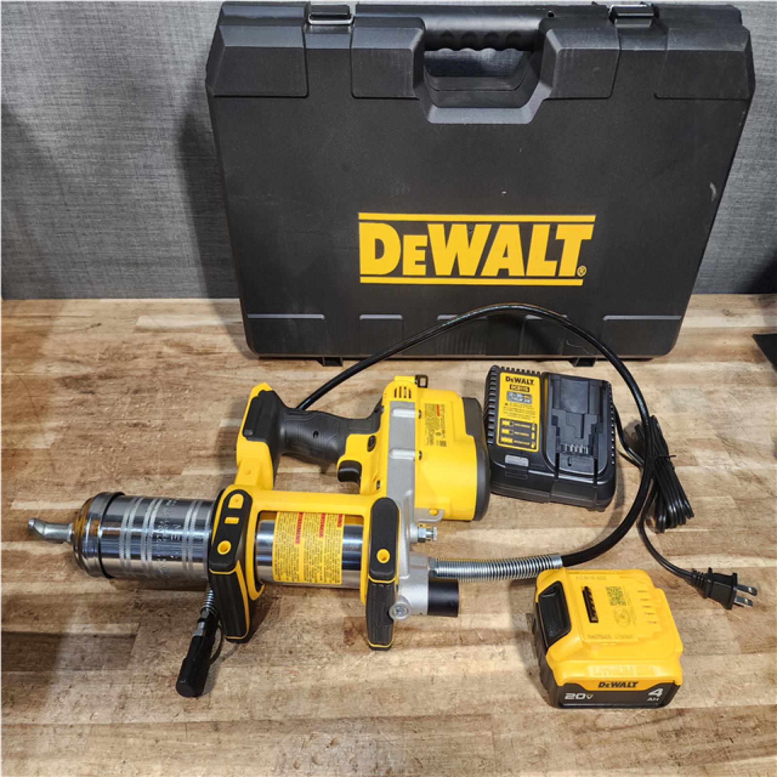 Houston Location AS-IS DEWALT DCGG571M1 20V MAX Lithium Ion Grease Gun