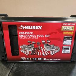 Phoenix NEW Husky 280-Piece SAE/Metric Mechanics Tool Set with Tool Box (SEALED)