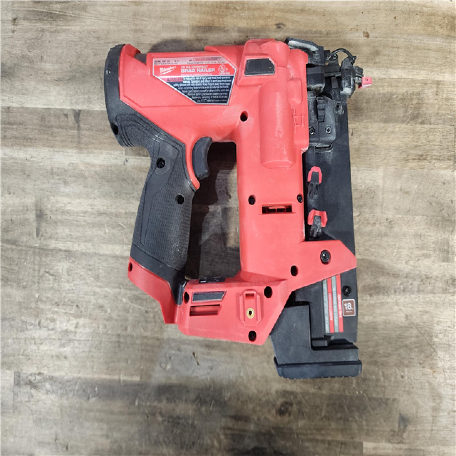 HOUSTON LOCATION - AS-IS M12 FUEL 12-Volt Lithium-Ion Brushless Cordless 18-Guage Compact Brad Nailer (Tool Only)
